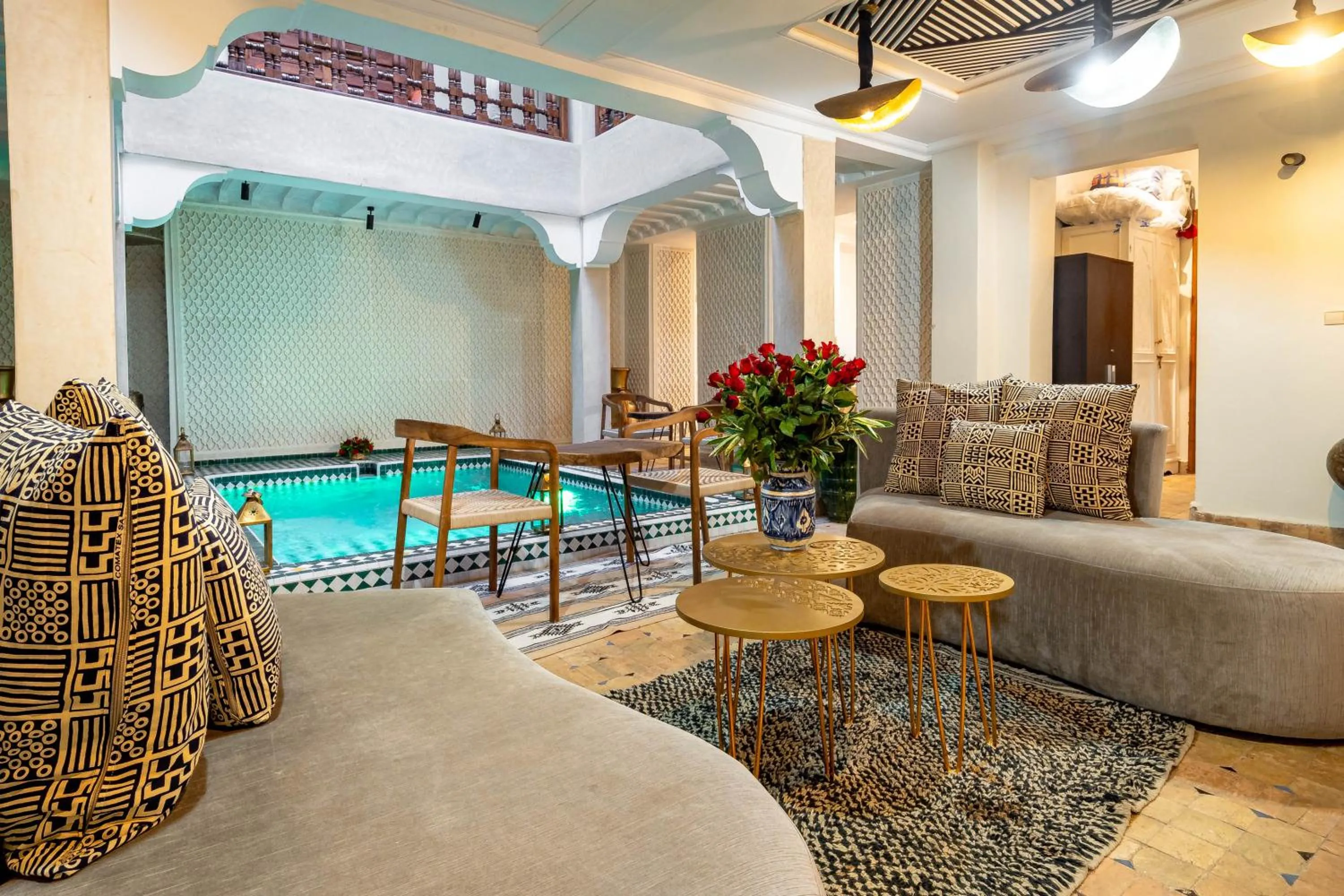 Seating area in Riad La Croix Berbere Deluxe
