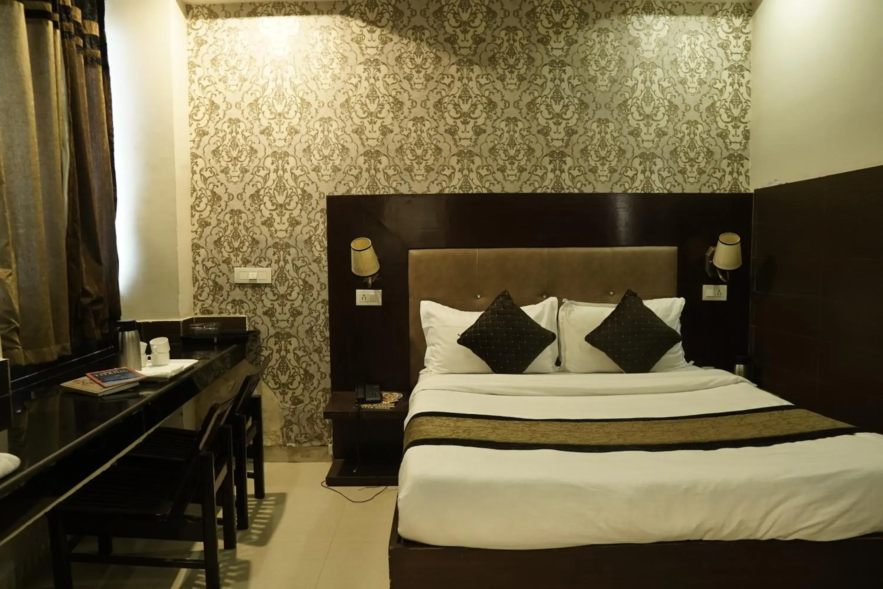 Deluxe Room in Hotel The Black Gold Deluxe Room in Hotel The Black Gold