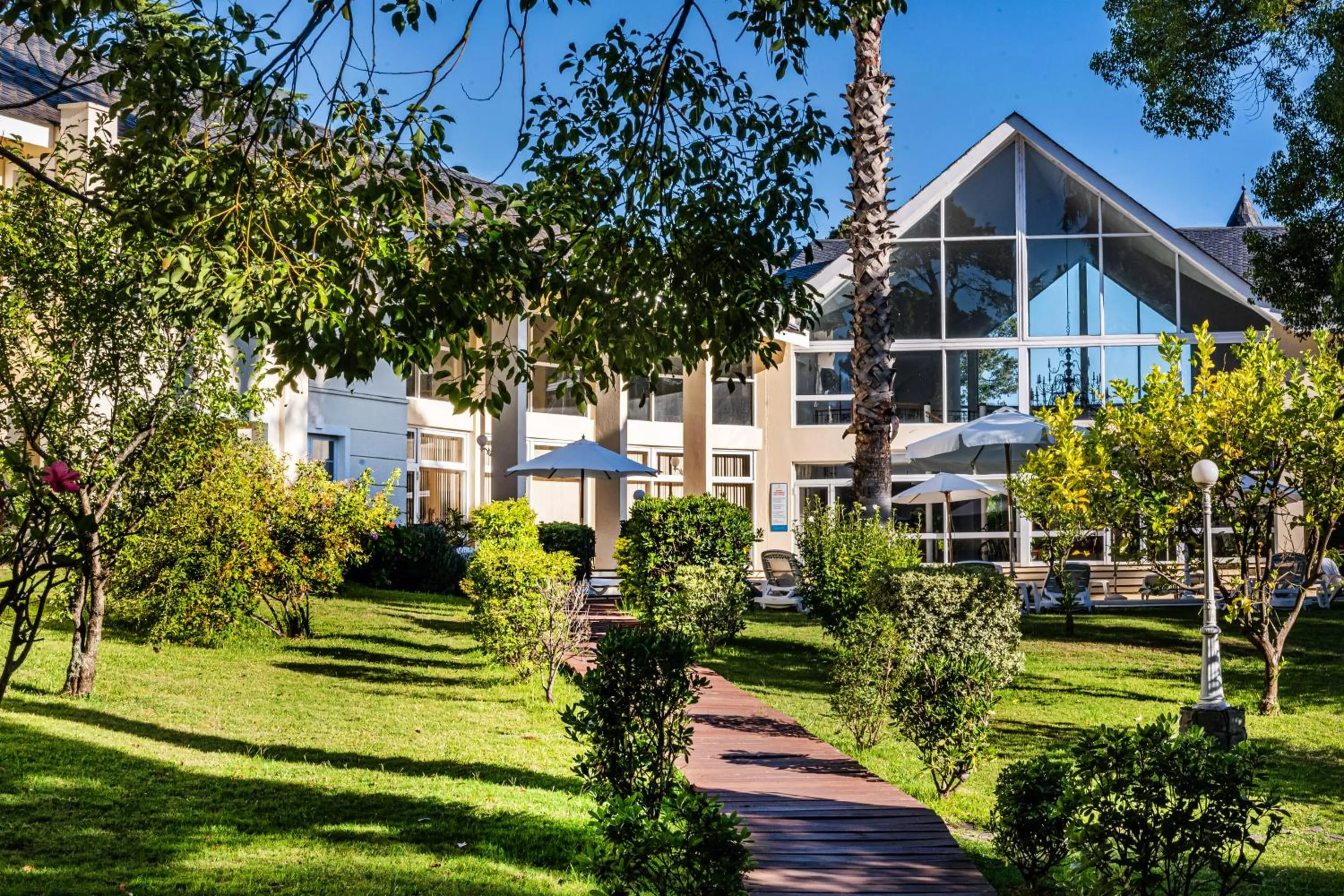 Property building in Parque Hotel Jean Clevers