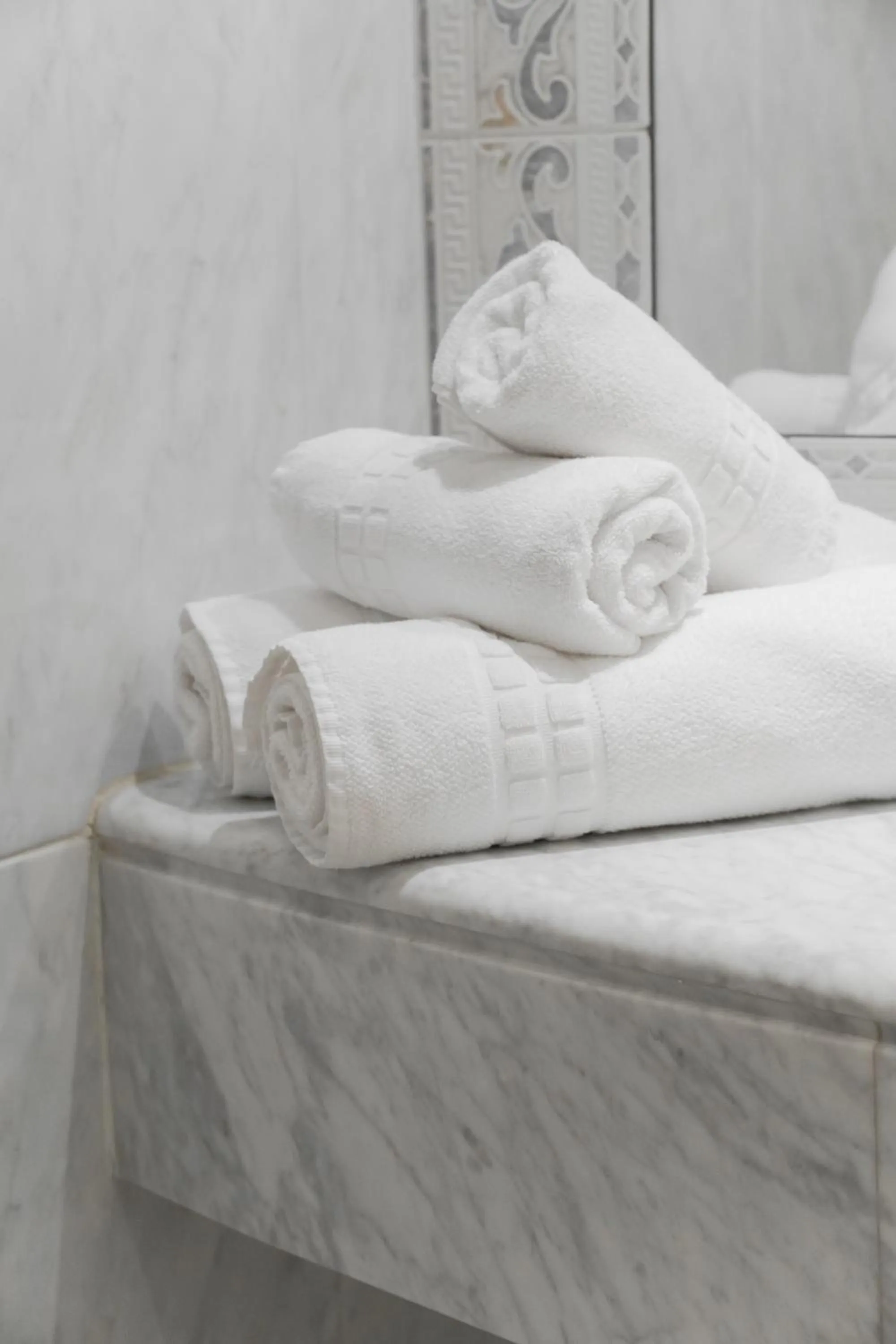 Bathroom, Bed in Parque Hotel Jean Clevers