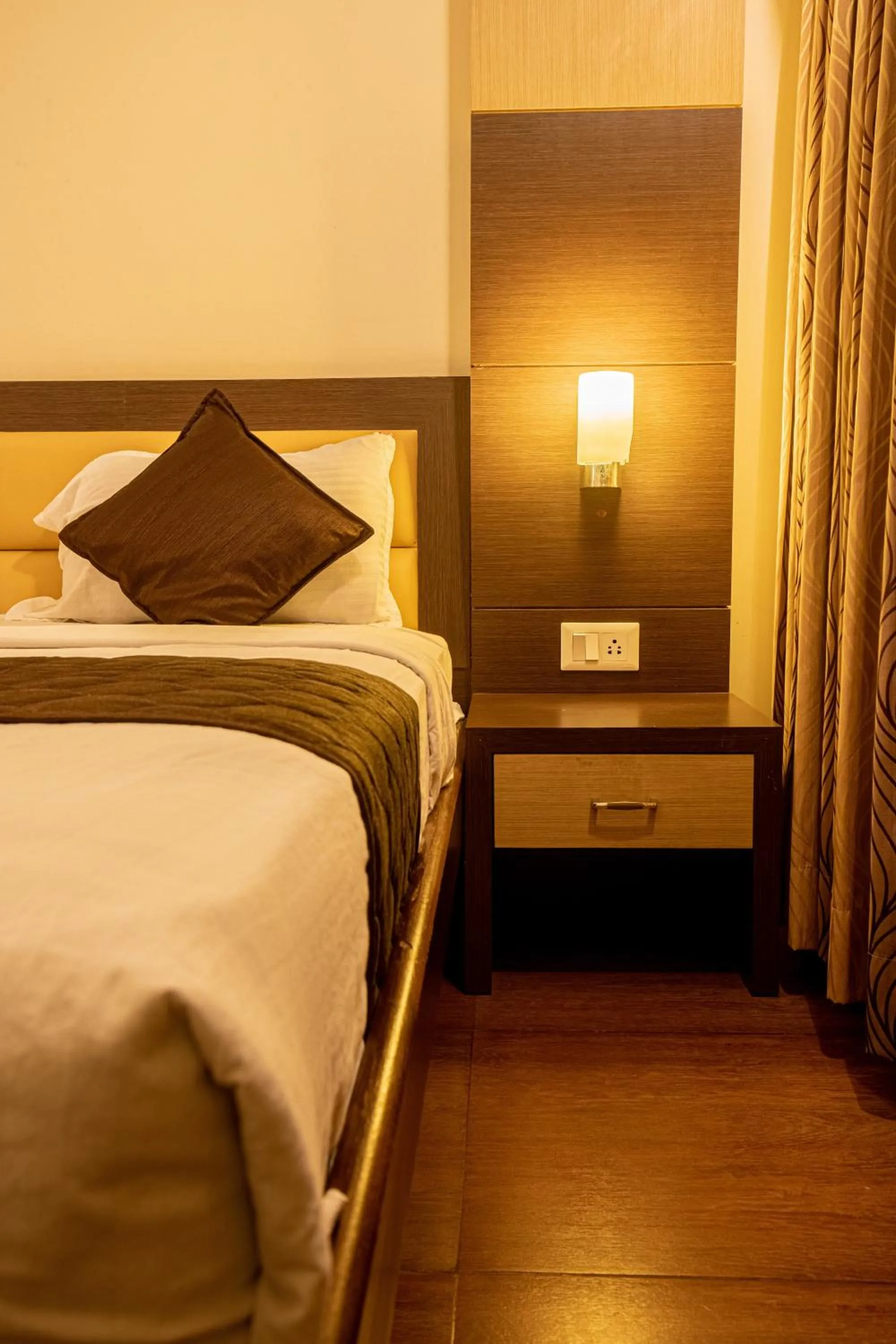 Bed in Sri Krishna Palace