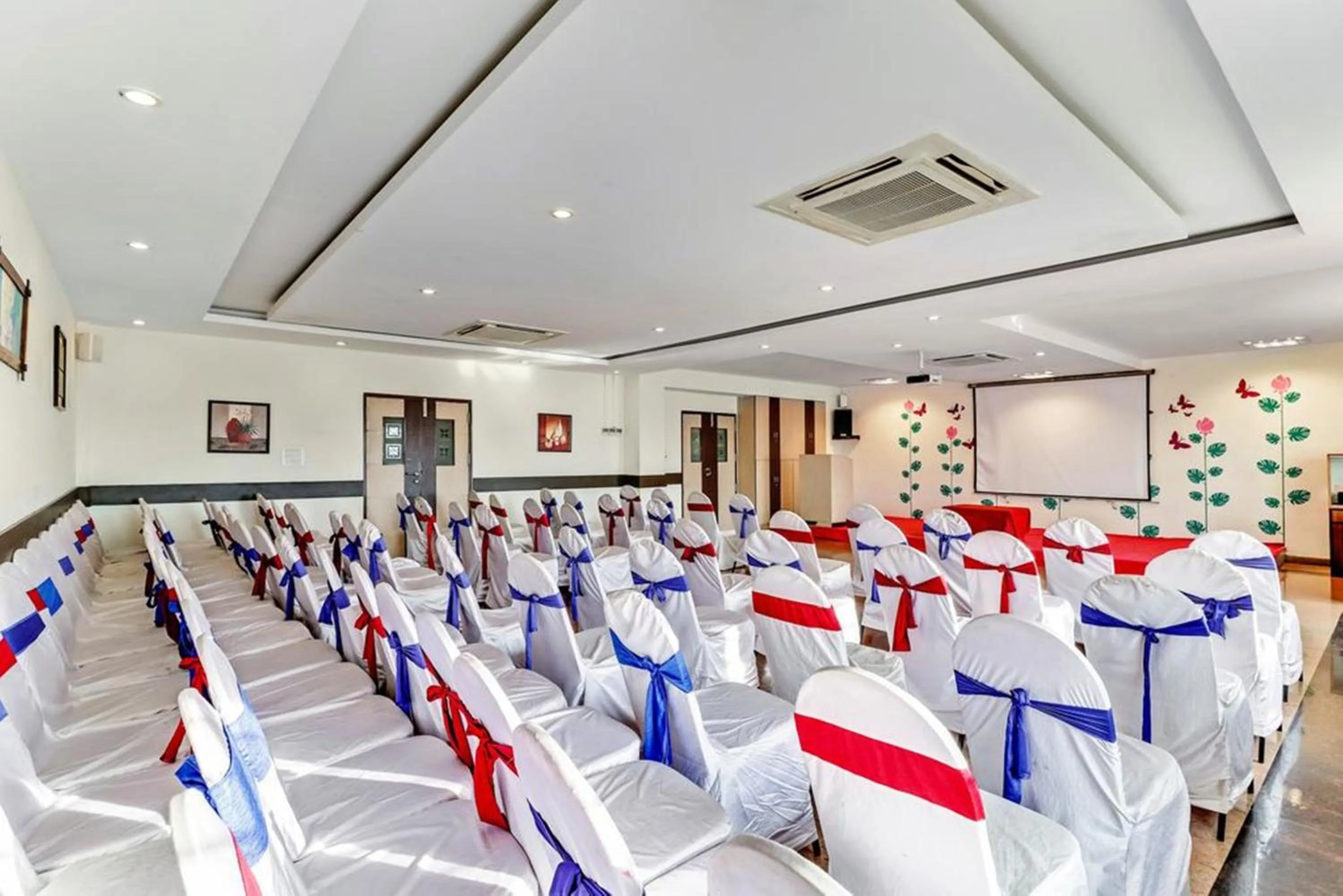 Banquet/Function facilities in Sri Krishna Palace