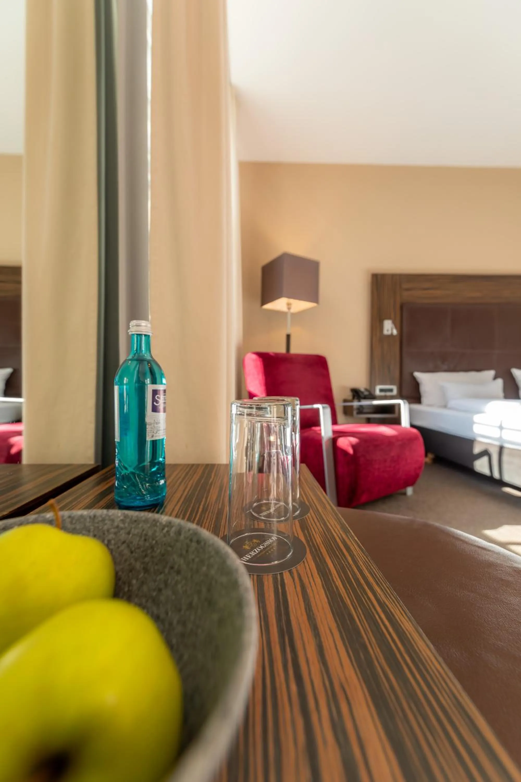 Drinks, Bed in Herzogshof - Boutique-Hotel am Dom