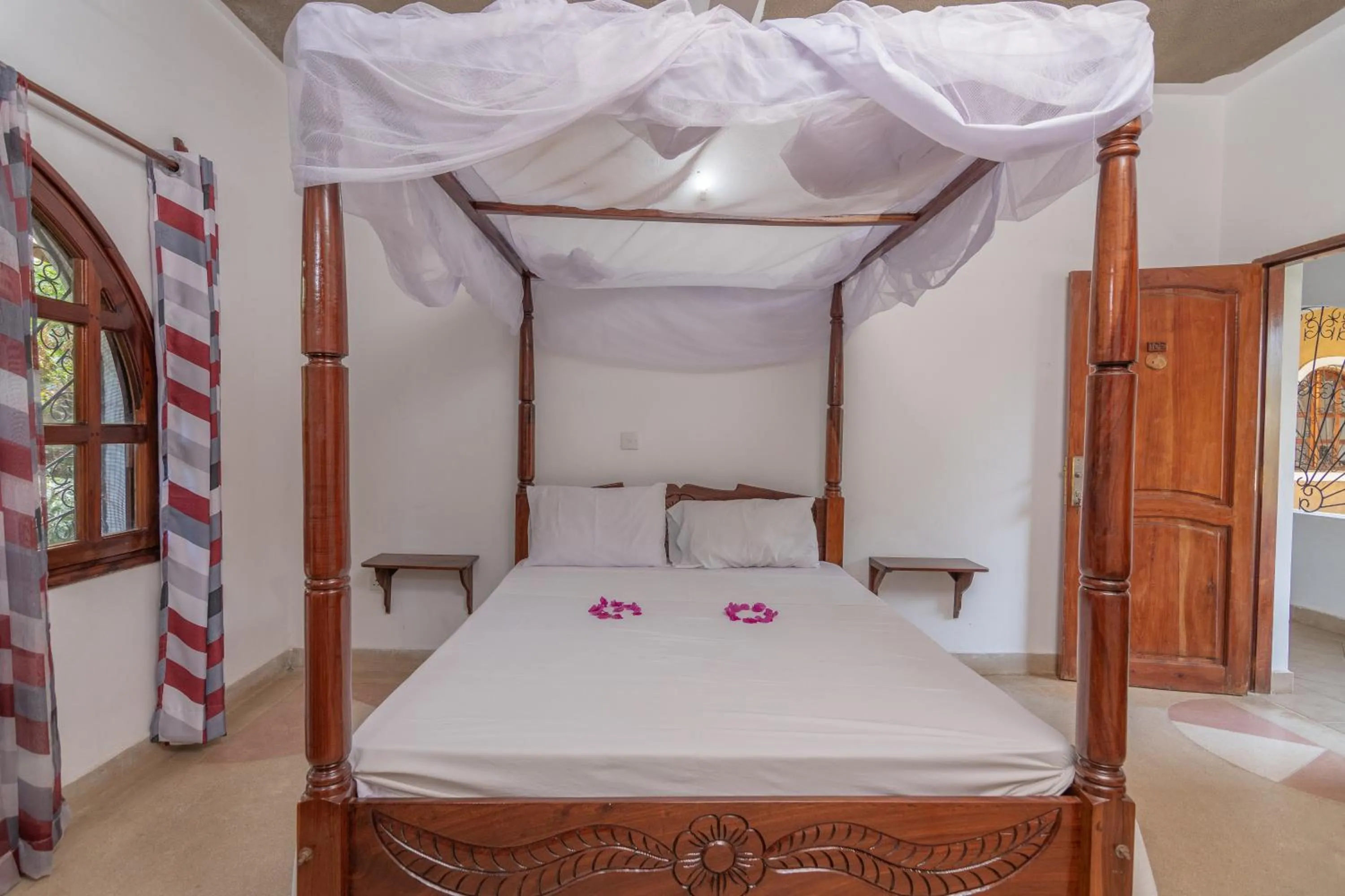 Bed in JoysVilla Family Holiday Home