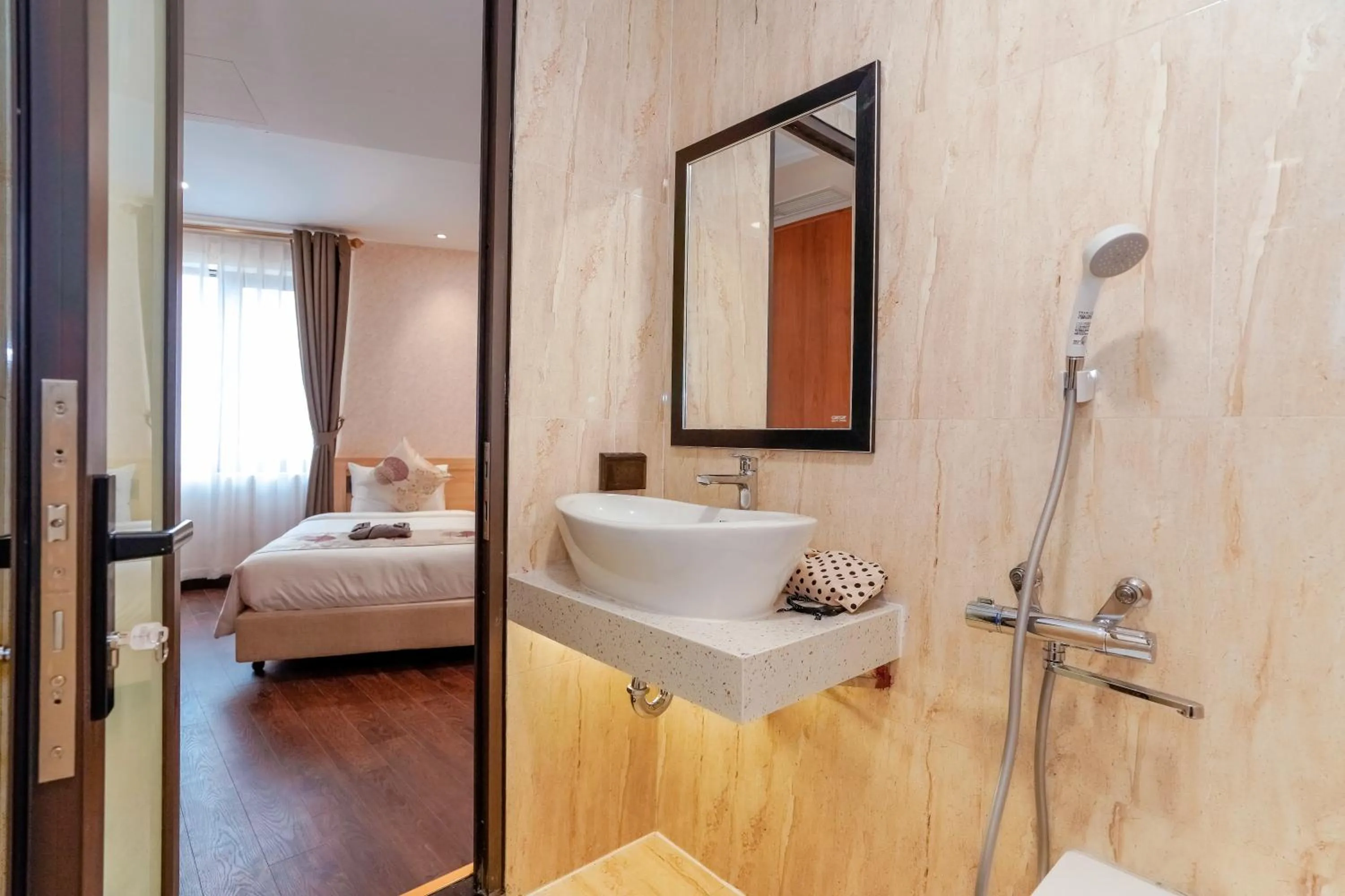 Bed in MOMIZI Hotel HAI PHONG