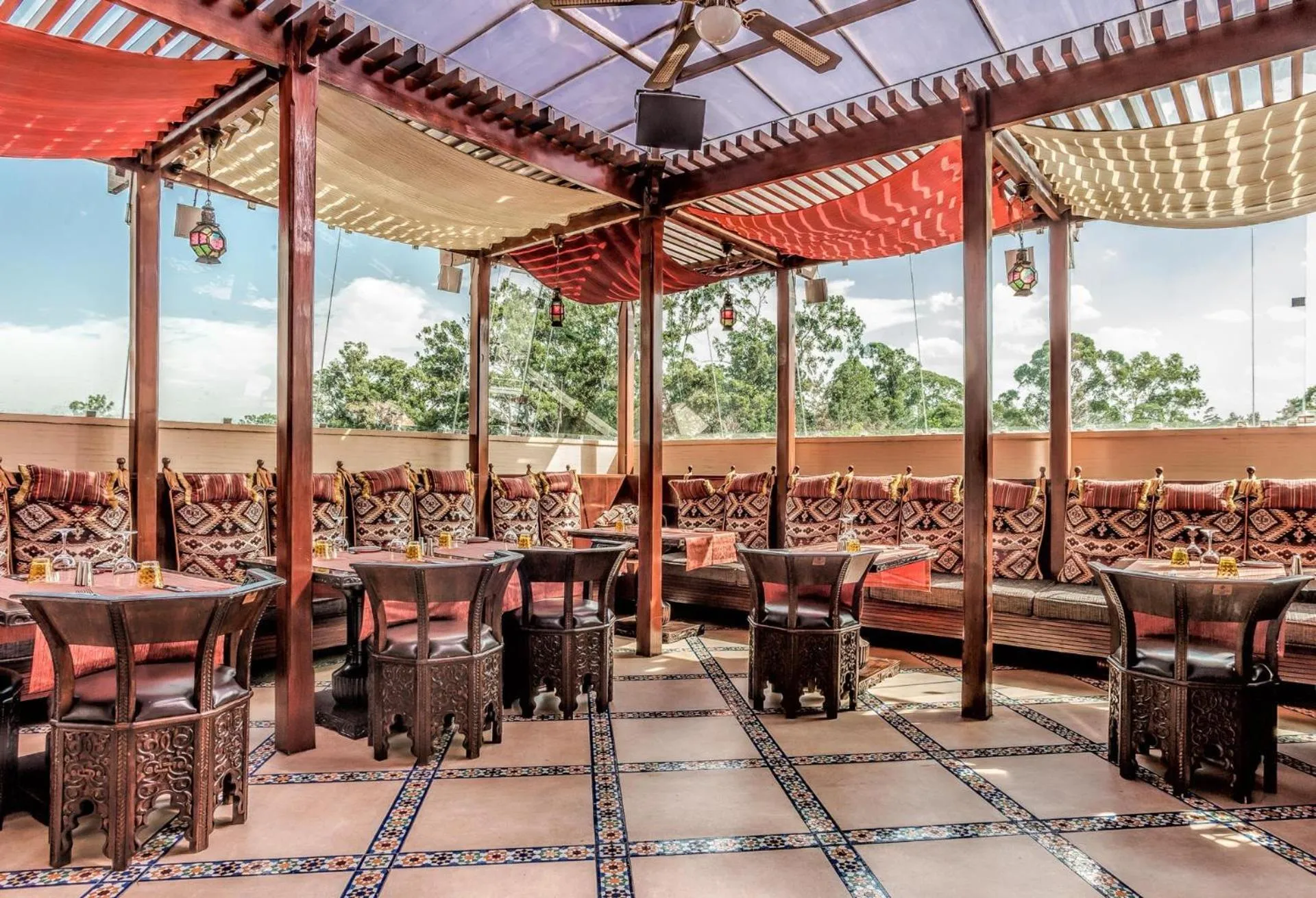 Restaurant/places to eat in Villa Rosa Kempinski