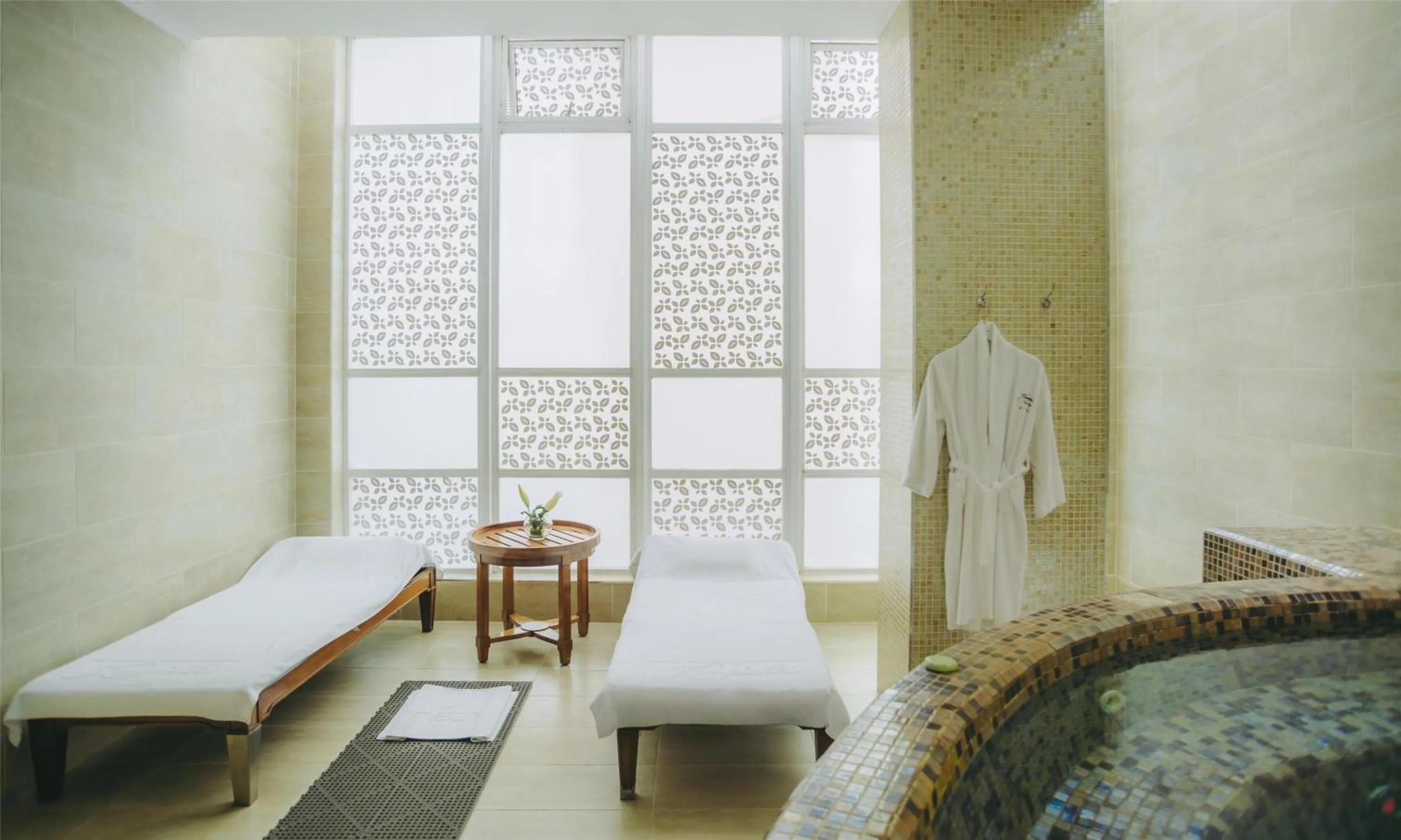 Spa and wellness centre/facilities, Bed in Villa Rosa Kempinski