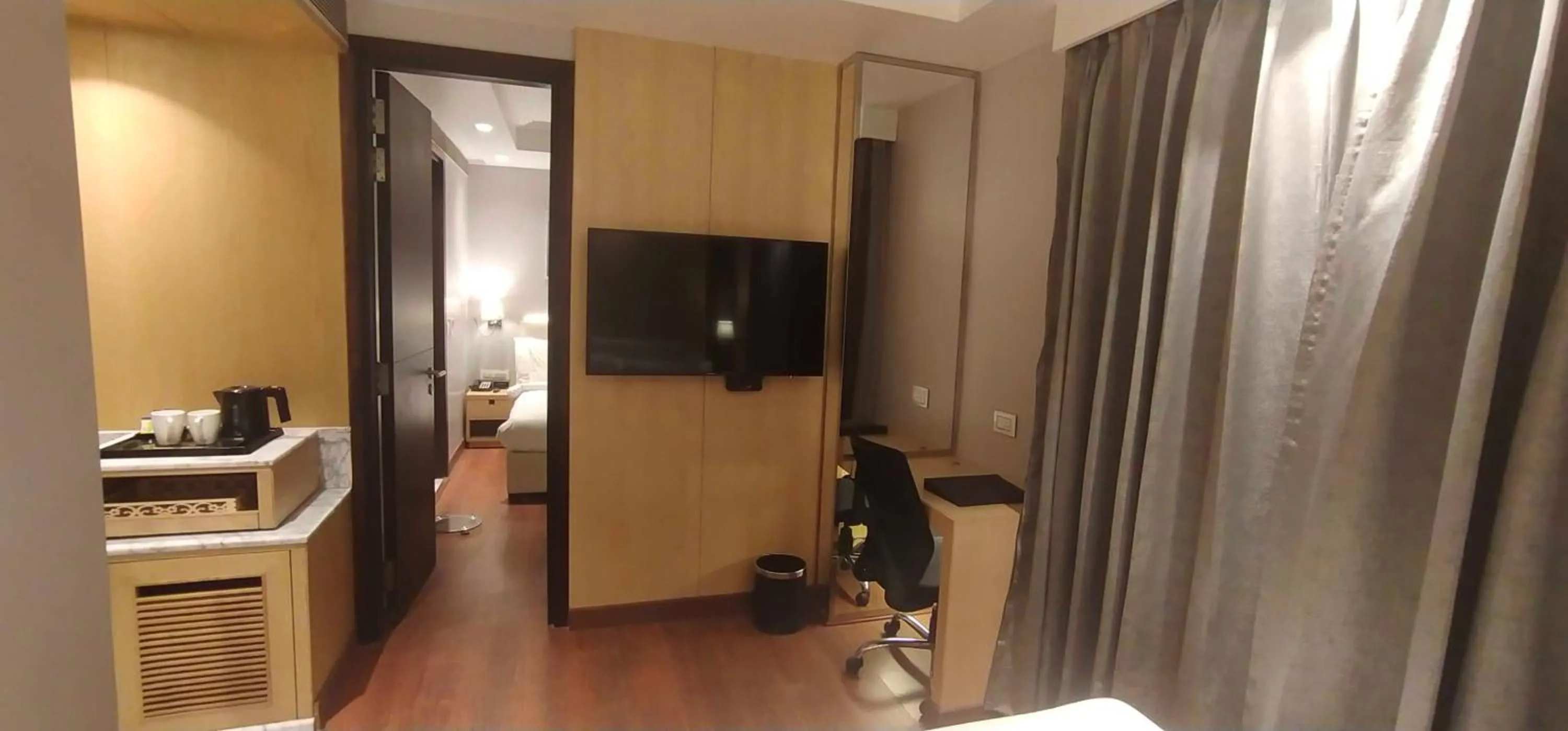 Bed in Best Western Darbar