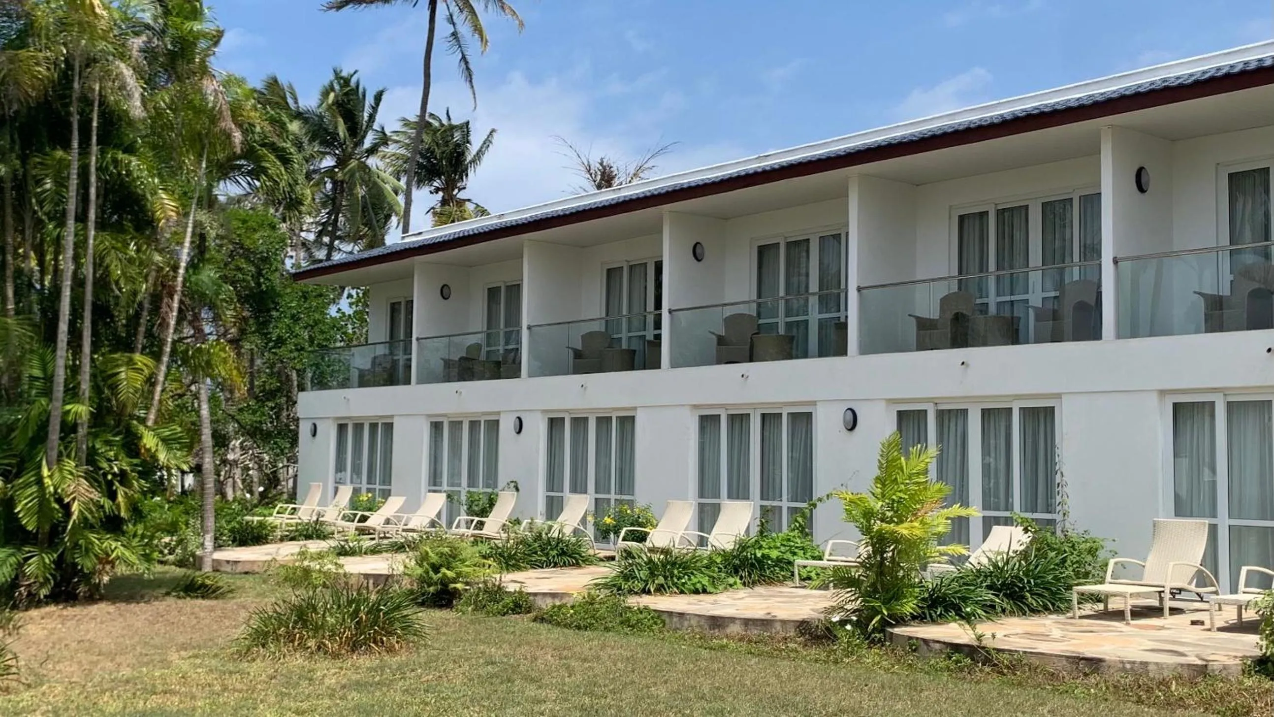 Property building in Leopard Beach Resort and Spa