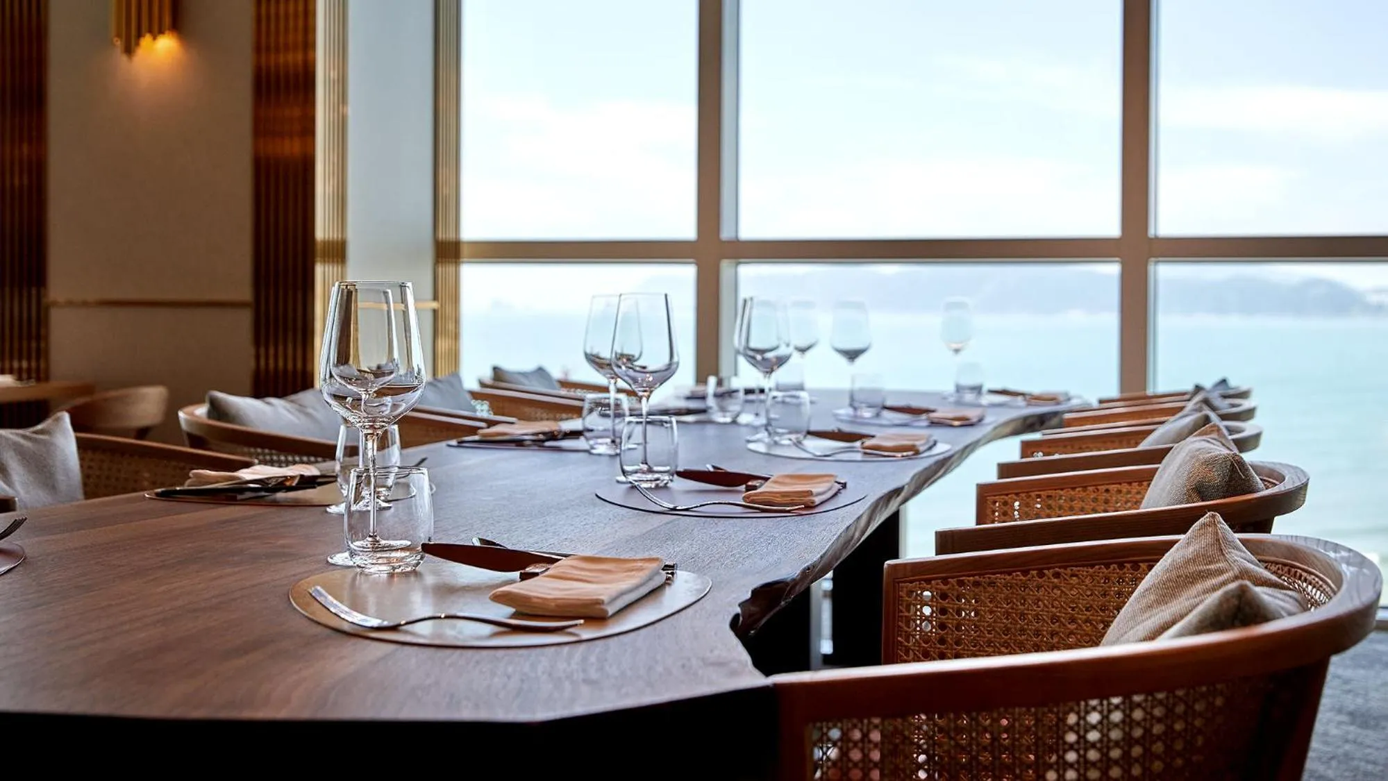 Restaurant/places to eat in Signiel Busan