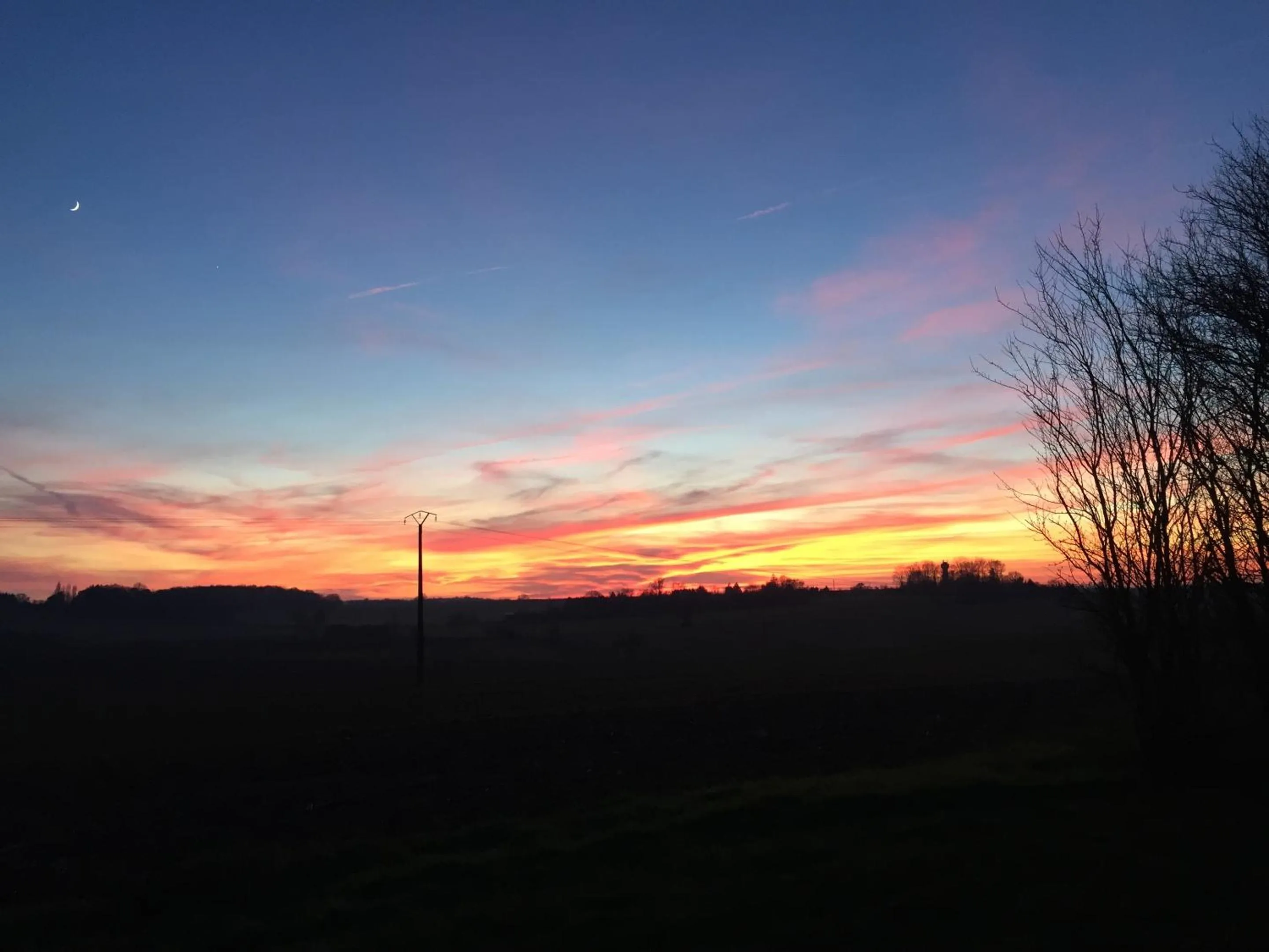 Property building in La BerryCurienne proche du Zoo de Beauval Saint-Aignan avec SDB, WC ET SPA PRIVATIF pour chaque chambre