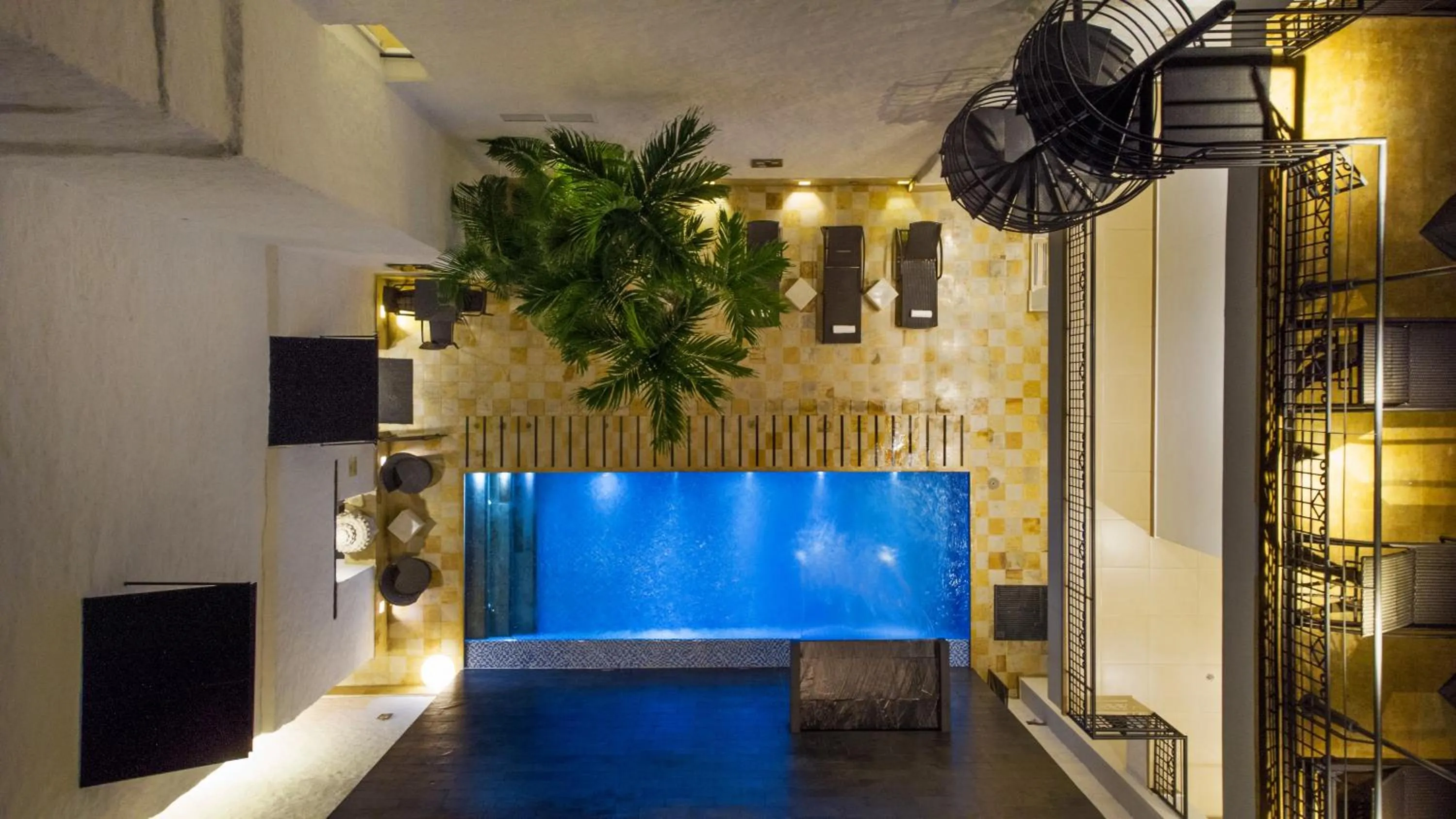 Evening entertainment in Hotel Republicano 1910