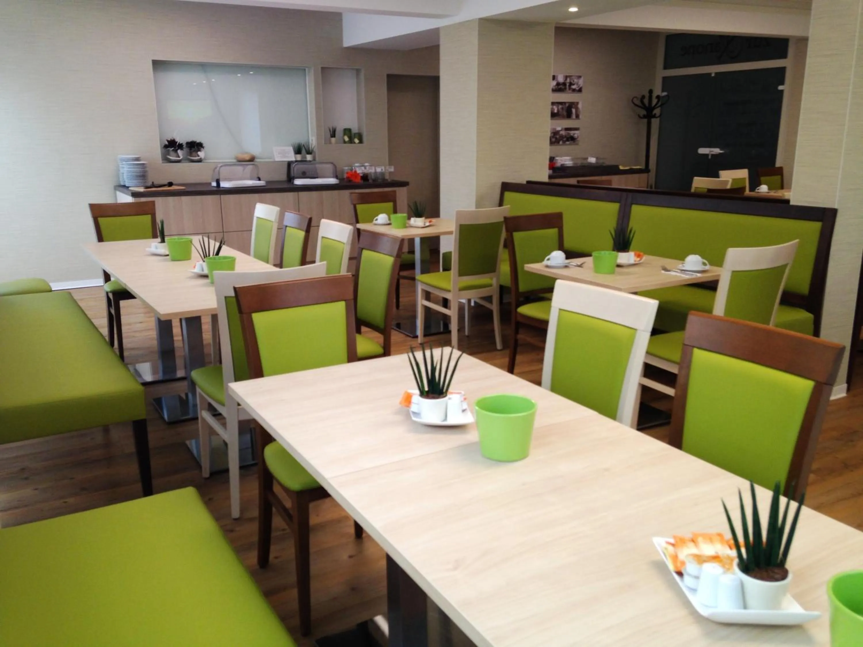 Restaurant/places to eat in Hotel zur Kanone