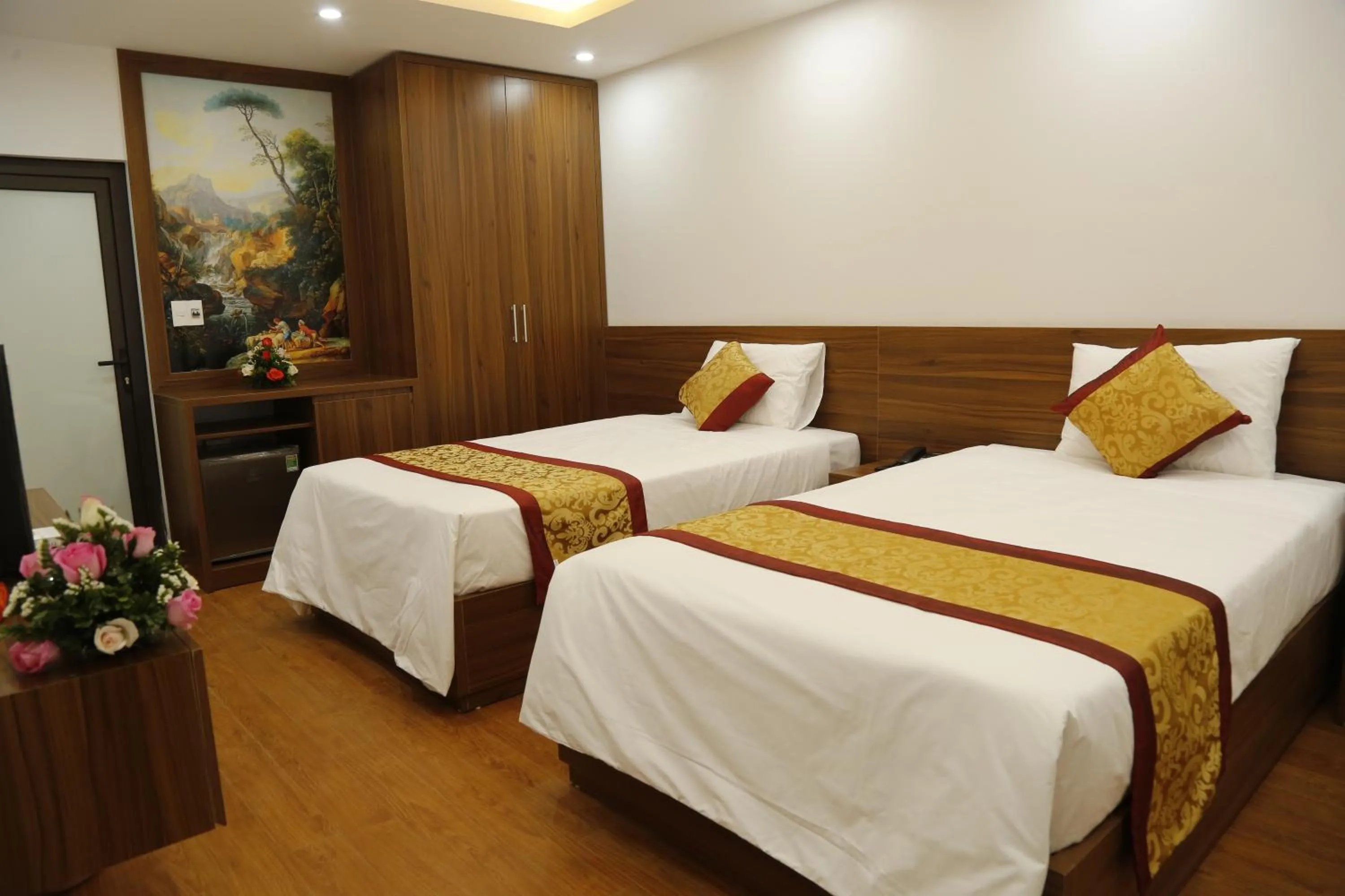 Bed in Bảo Ngọc Diamond Hotel