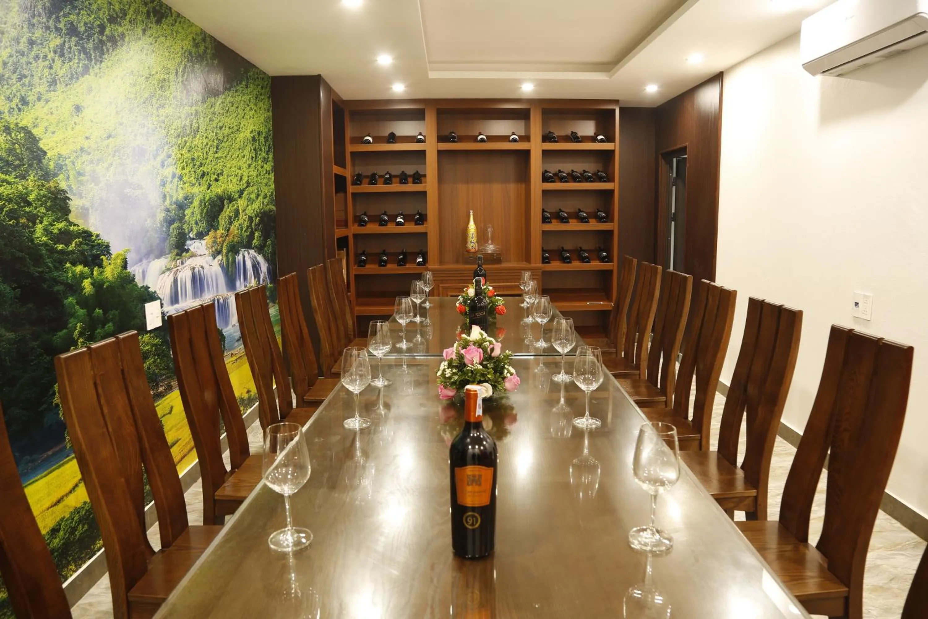 Bảo Ngọc Diamond Hotel