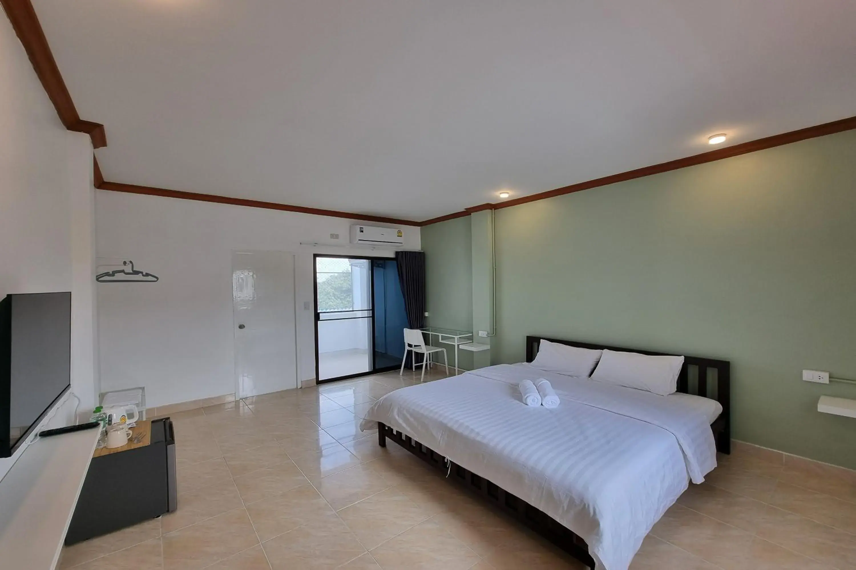 Standard Double Room in Breezy Pattaya Standard Double Room in Breezy Pattaya