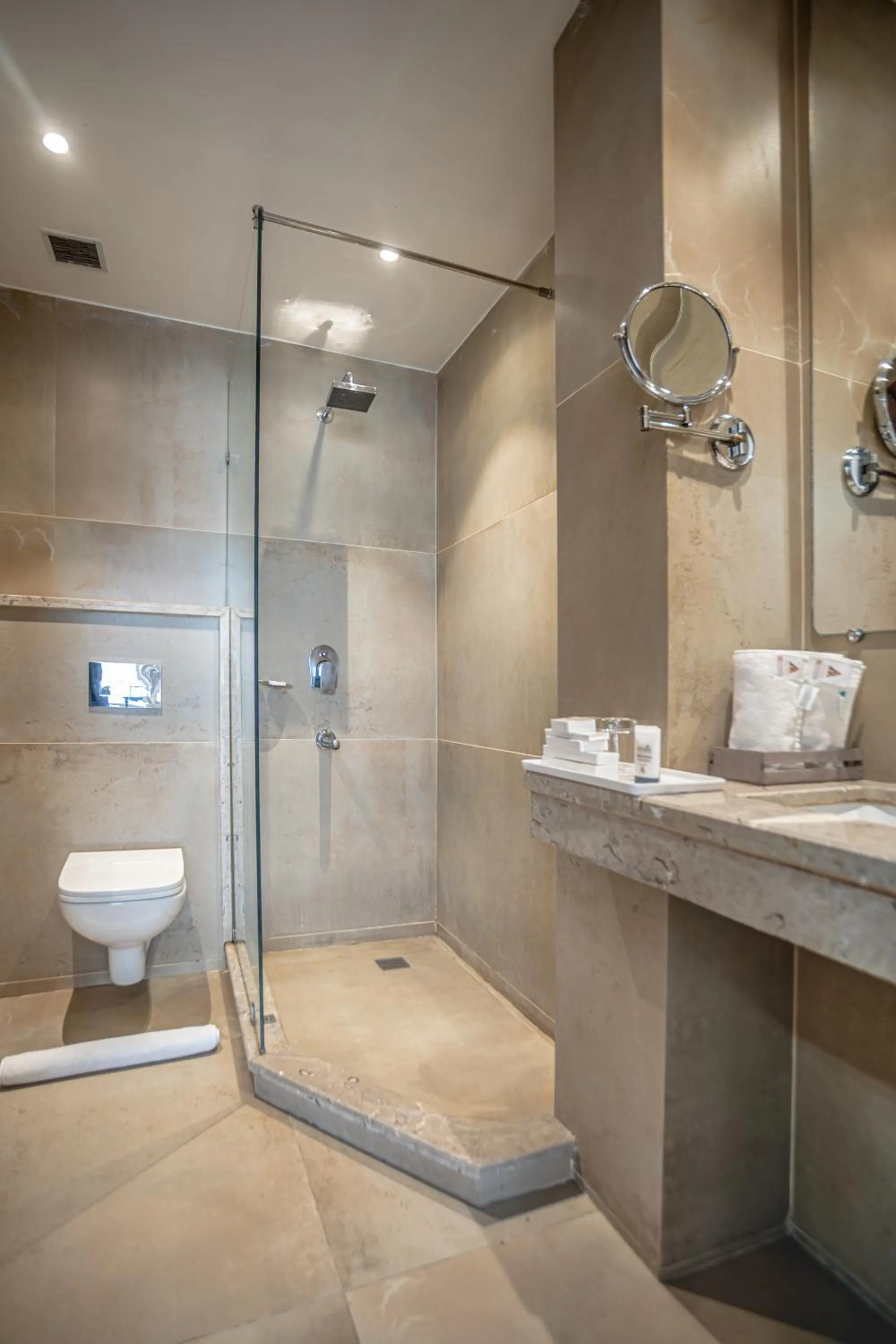 Shower in Amritara Sadka Amritsar