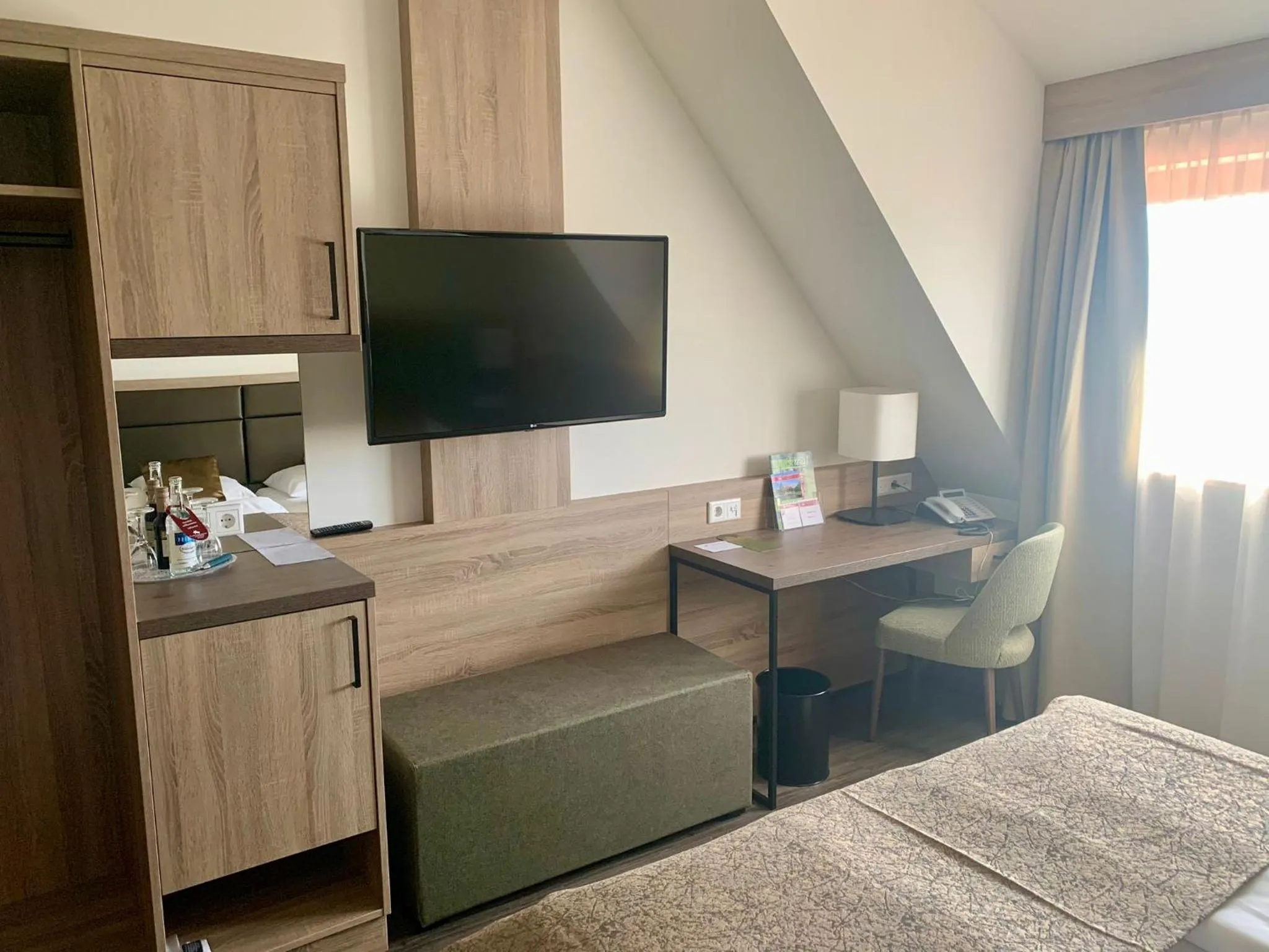 Photo of the whole room, Bed in Flair Park Hotel Ilshofen