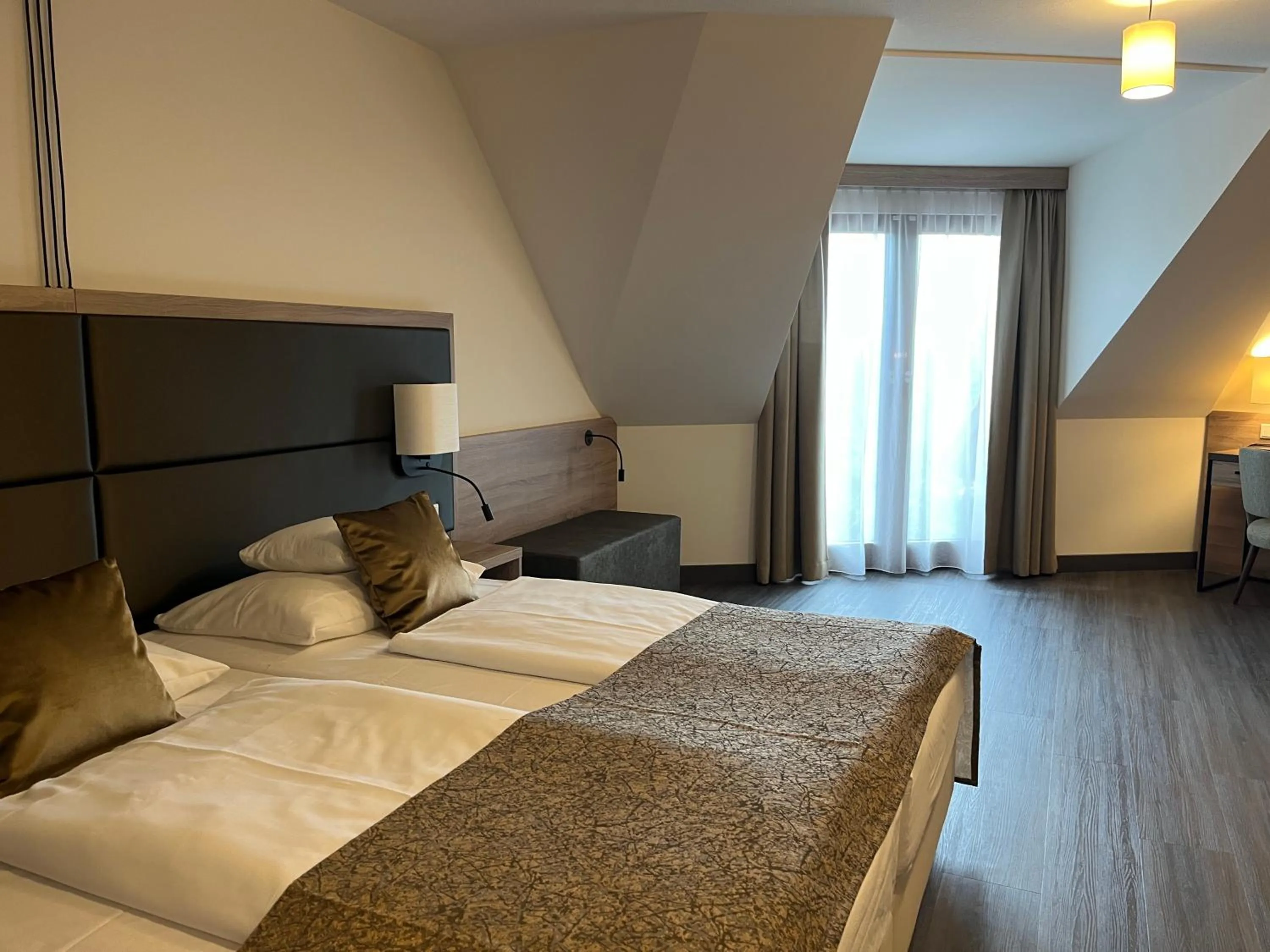 Bed in Flair Park Hotel Ilshofen