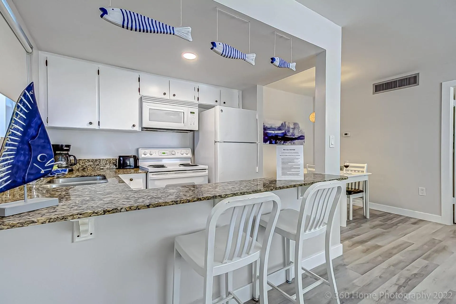 minibar in Twins Inn & Apartments