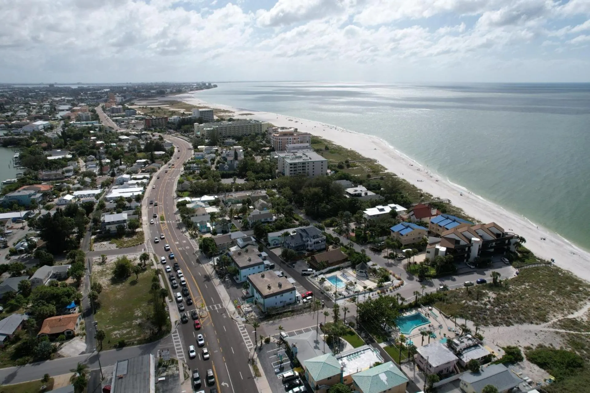 Beach in Twins Inn & Apartments