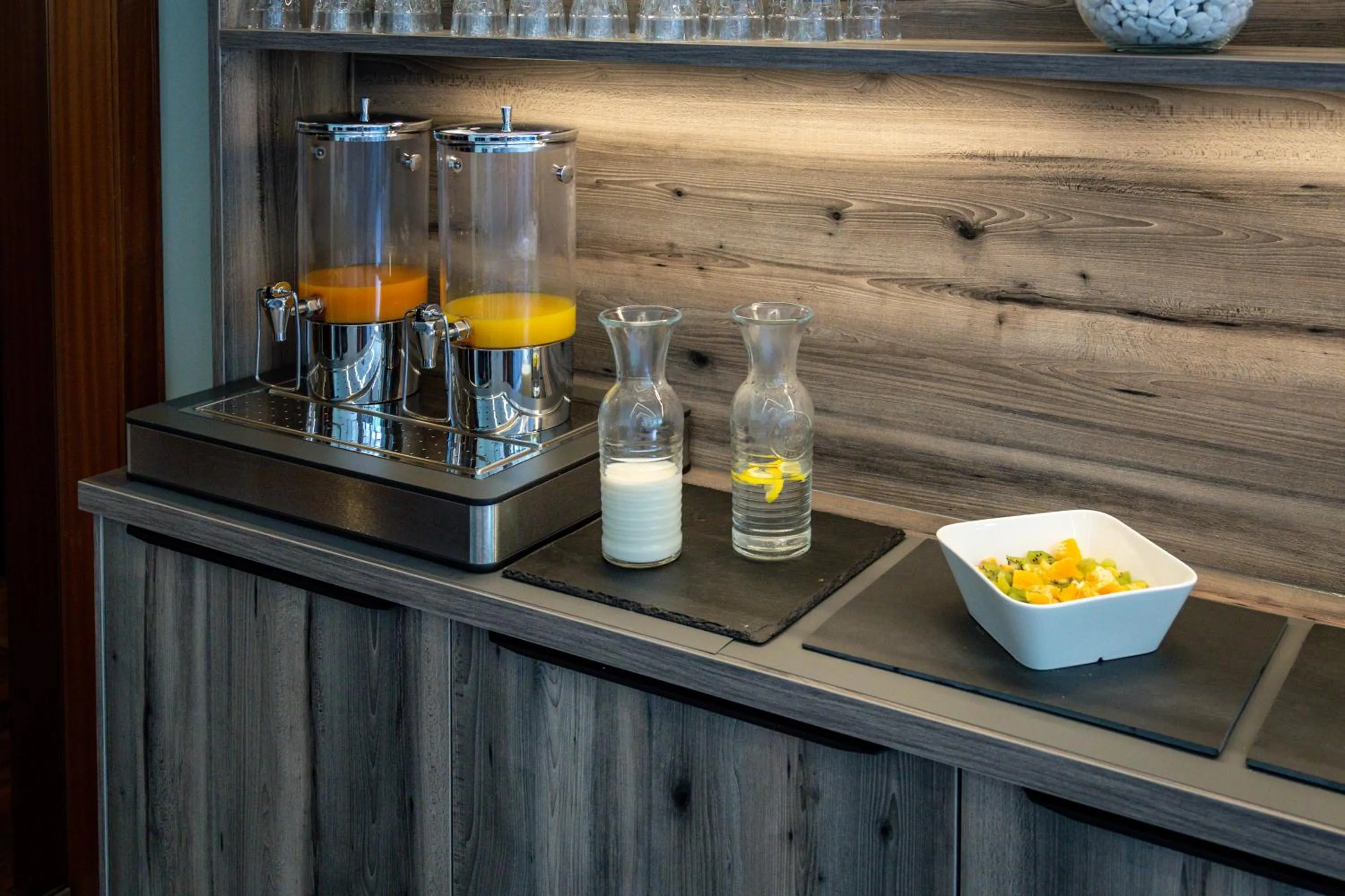 Breakfast in Hotel Schmidt garni