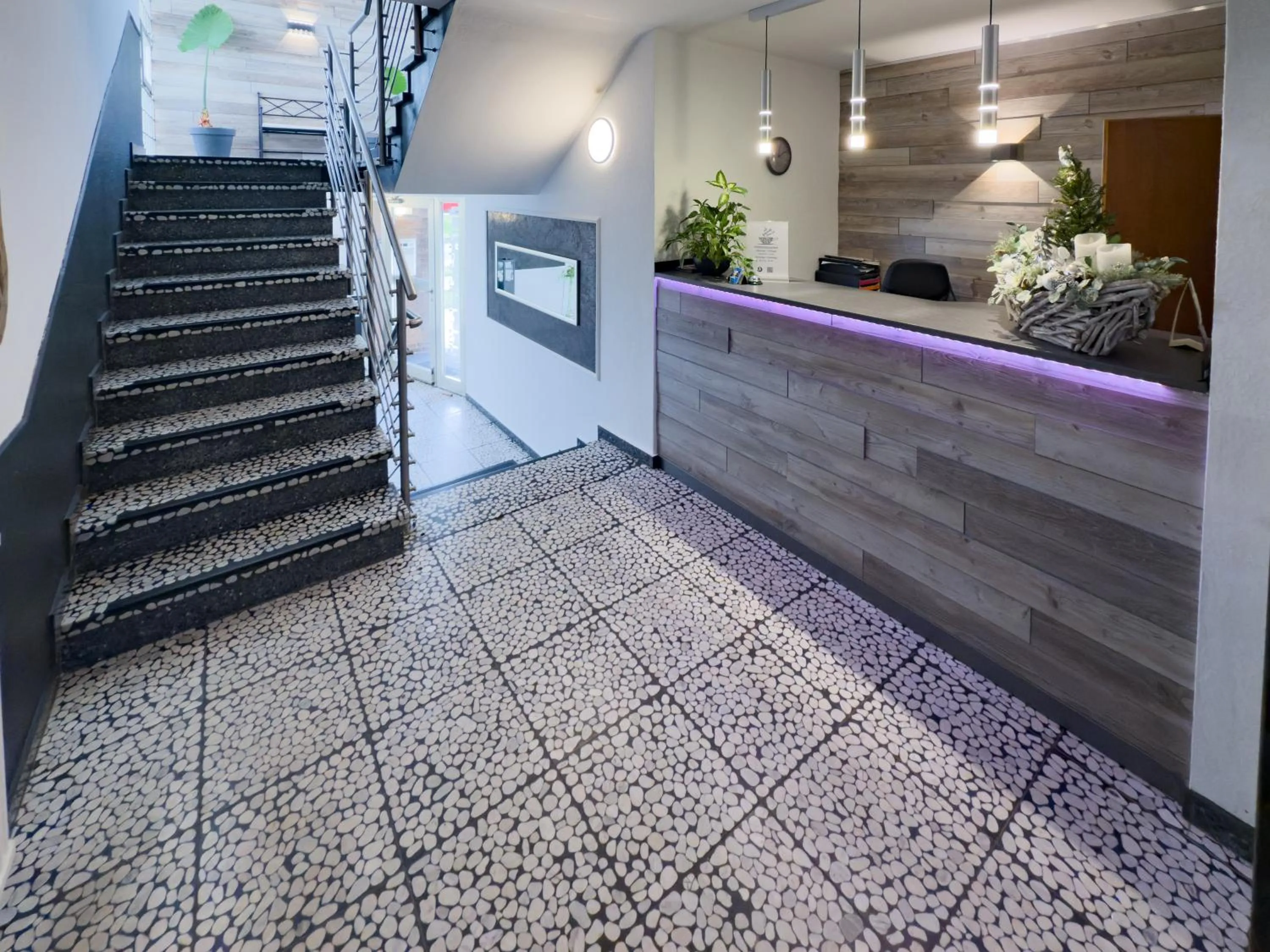 Lobby or reception in Hotel Schmidt garni