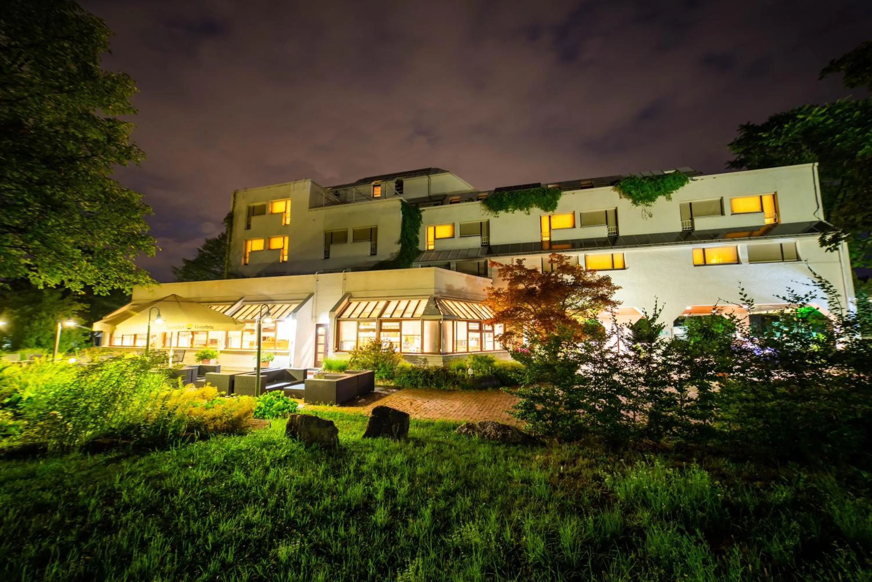 Property building in Stadt-gut-Hotel Filderhotel