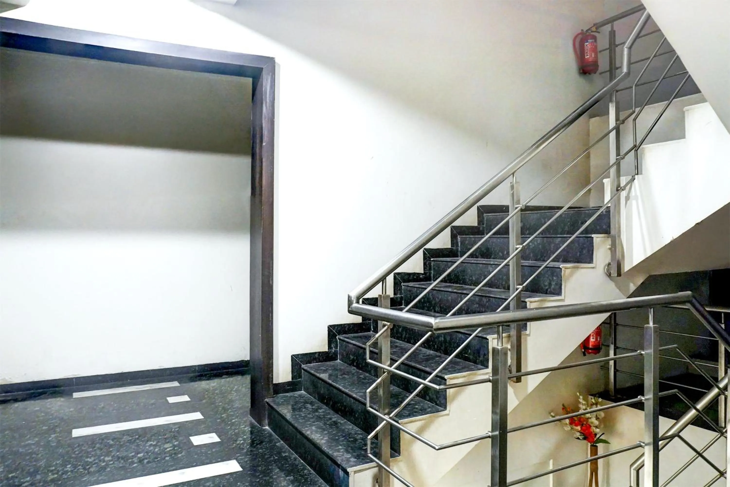 Lobby or reception in Super Townhouse Oak Viman Nagar Formerly Kuber Inn