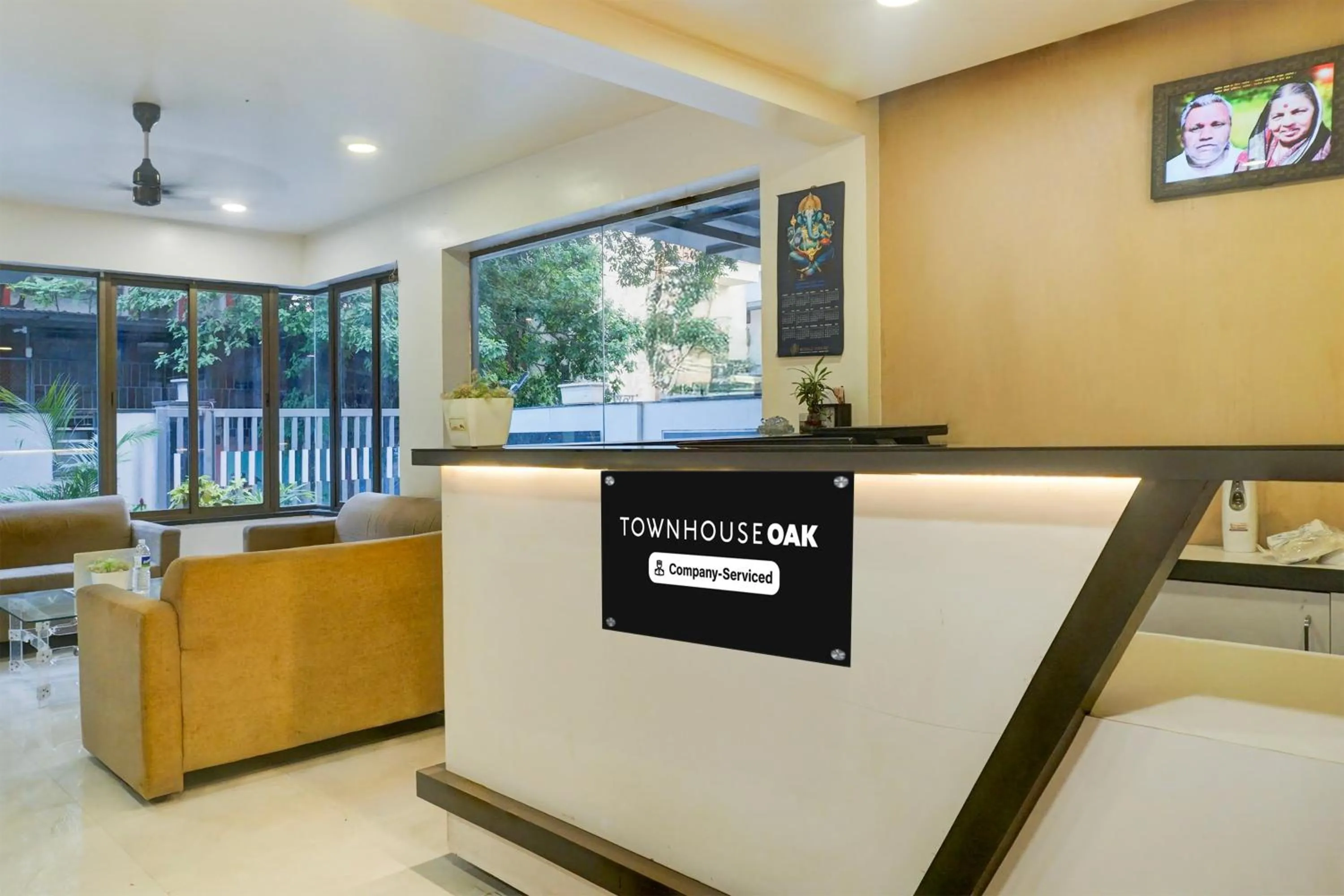 Lobby or reception in Super Townhouse Oak Viman Nagar Formerly Kuber Inn