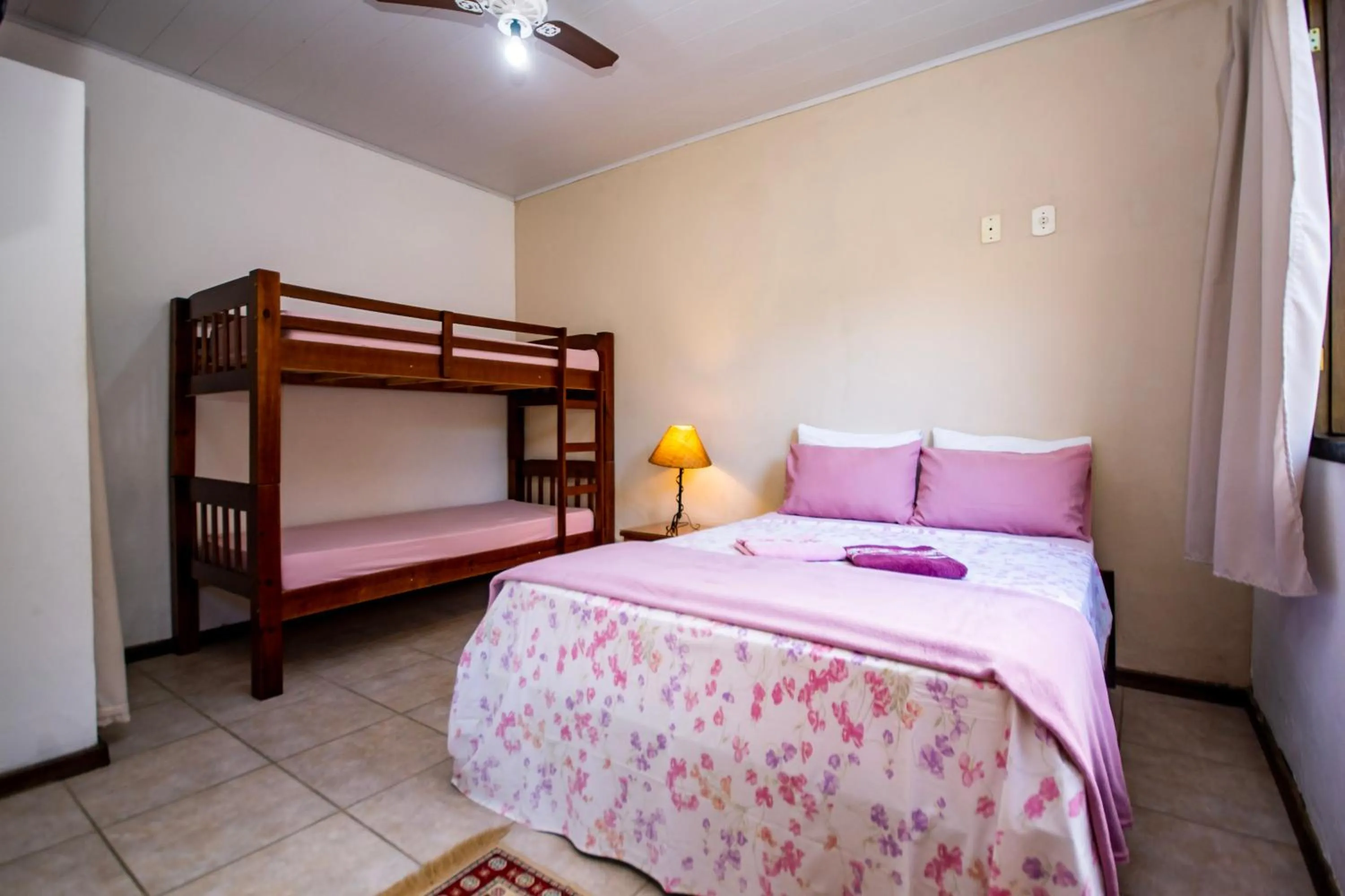 Bed in Pousada Quatro Estações Paraty