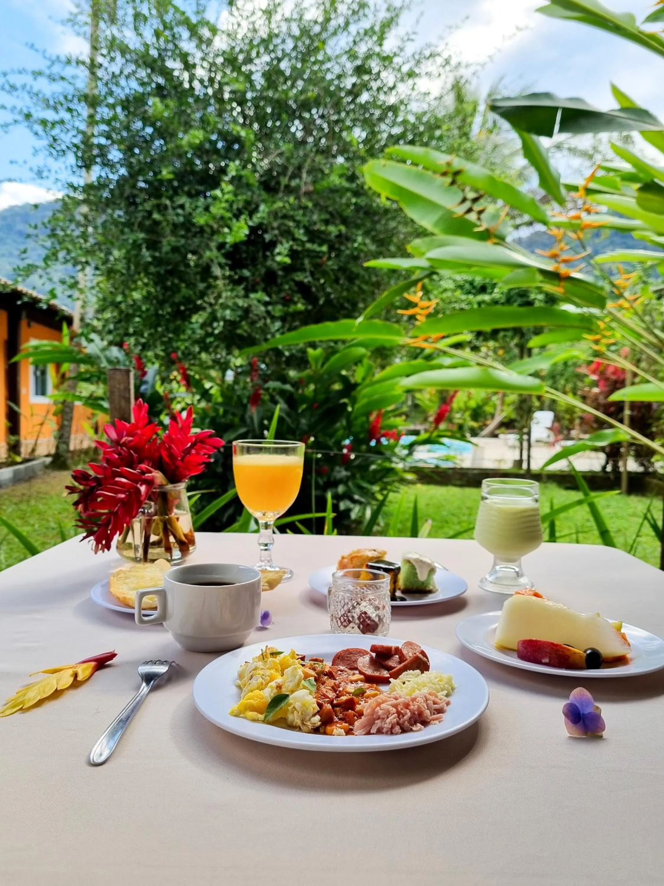 Garden in Pousada Quatro Estações Paraty