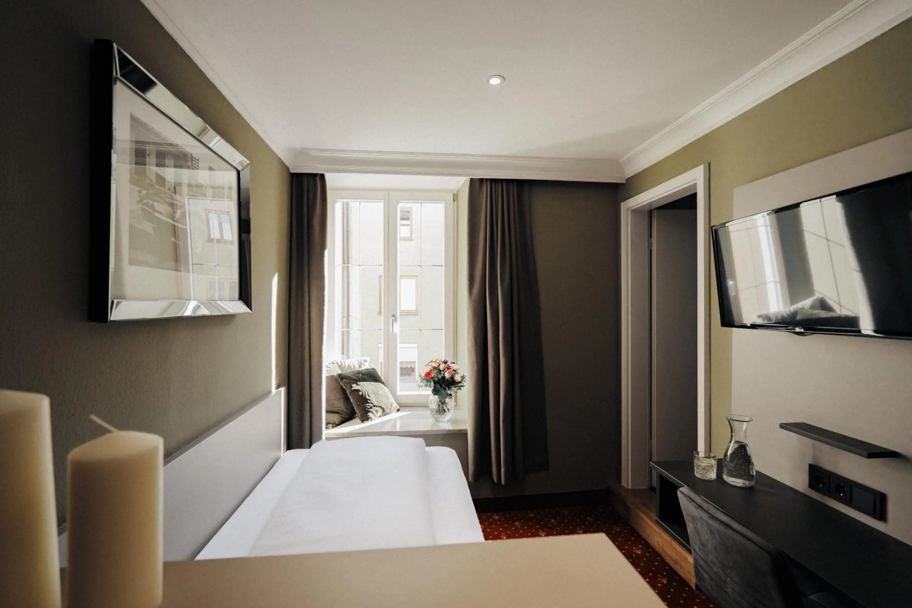 Photo of the whole room, Bed in Hotel Fletzinger