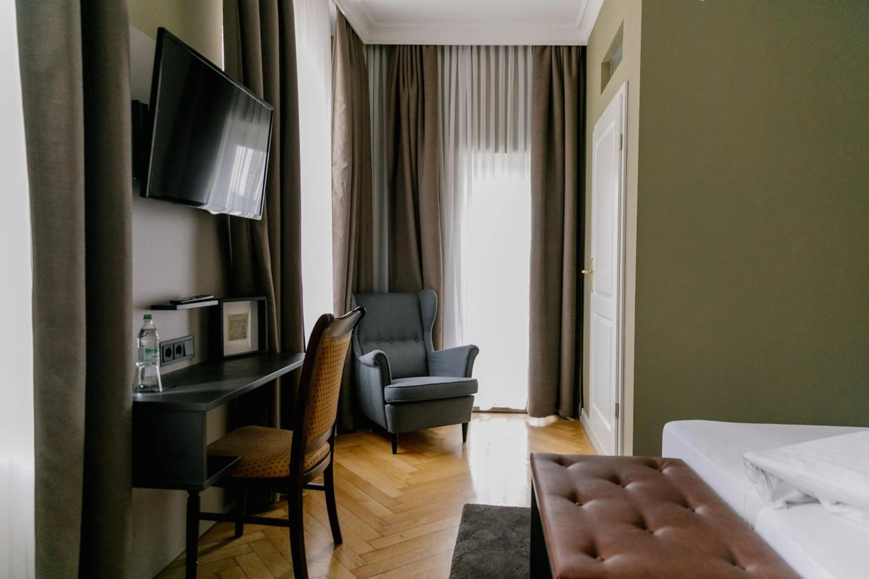 TV and multimedia, Bed in Hotel Fletzinger