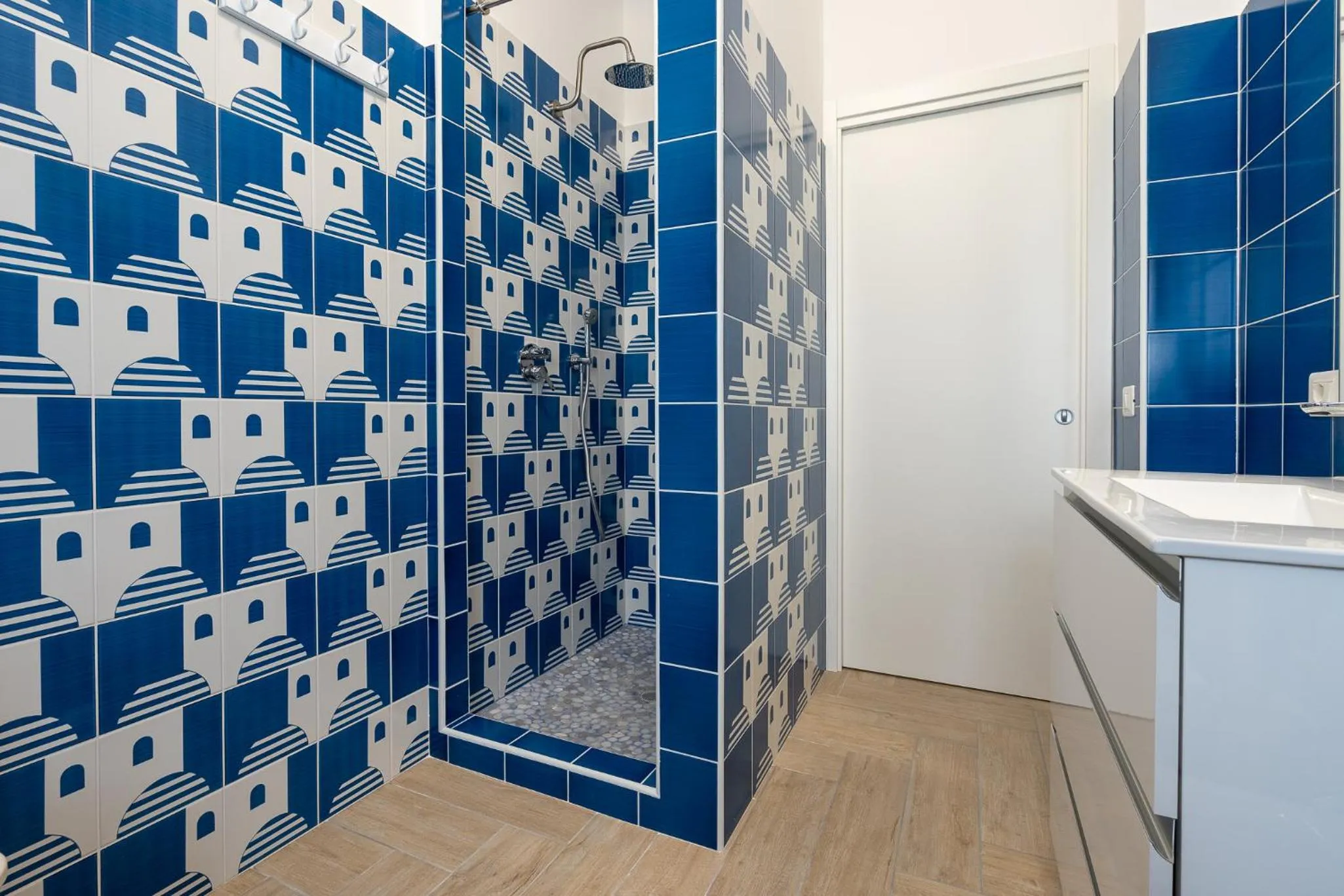 Shower in B&B Sperlonga