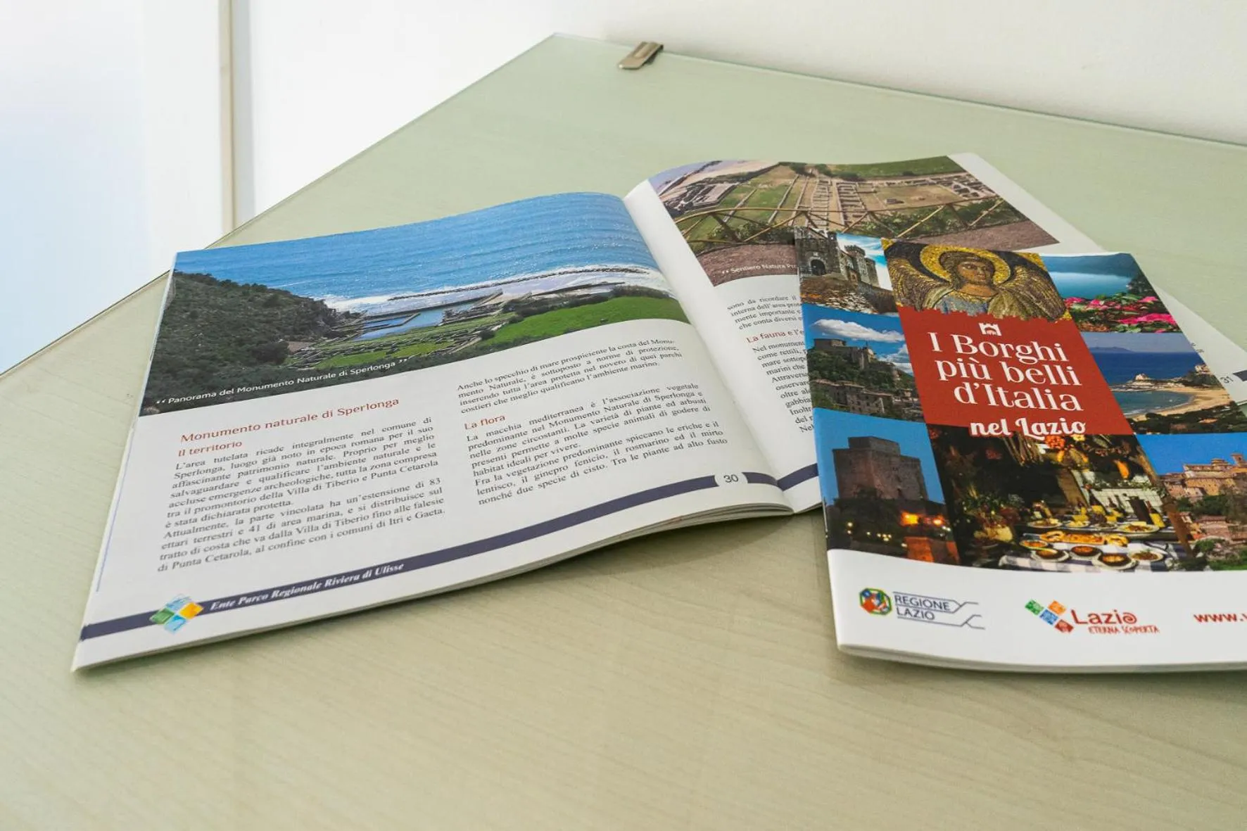 Text overlay in B&B Sperlonga