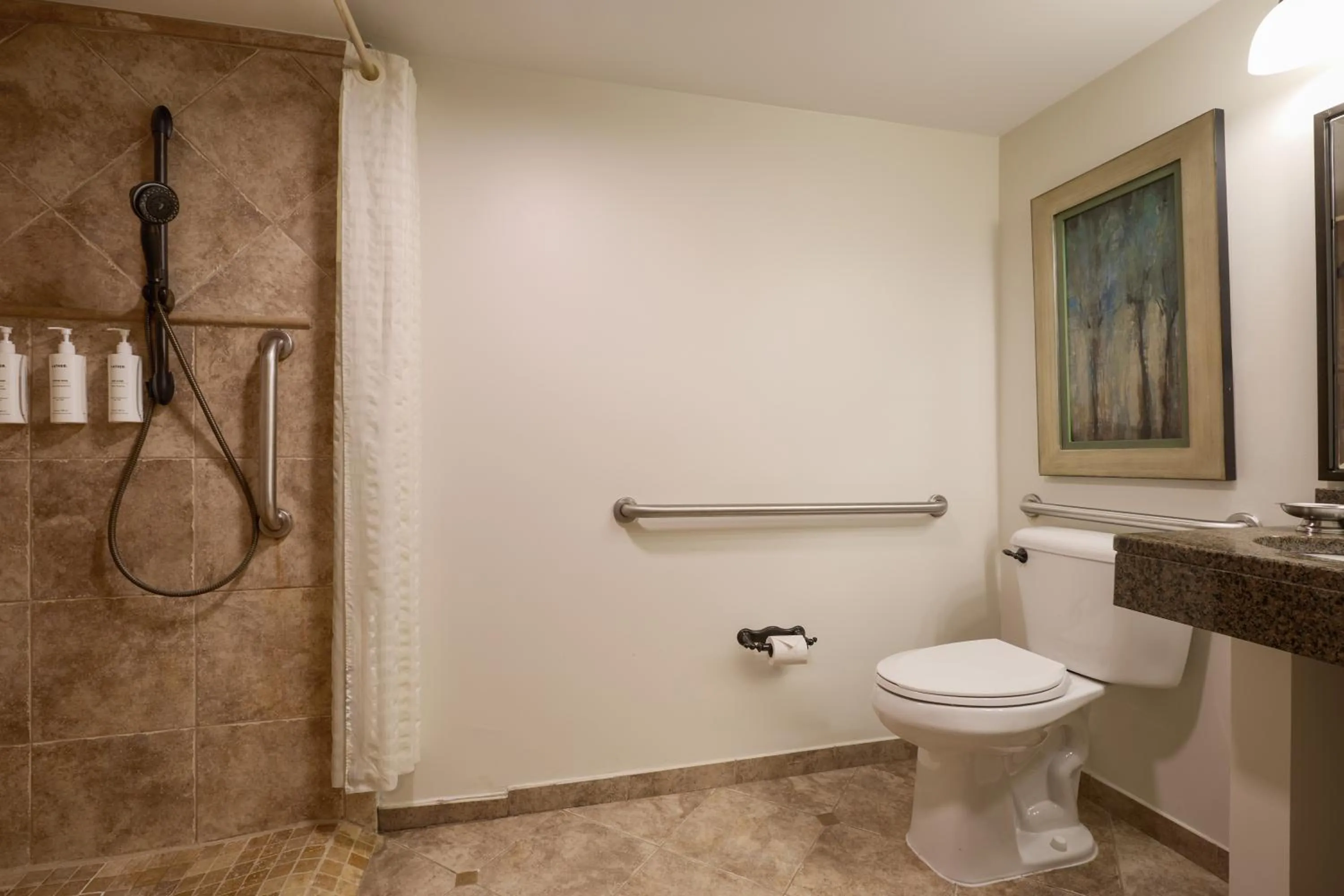 Bathroom in Lanier Islands Legacy Lodge
