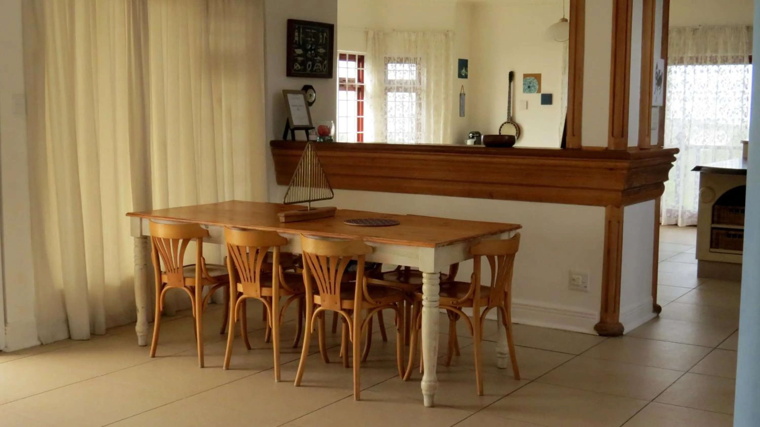 Dining area in The View