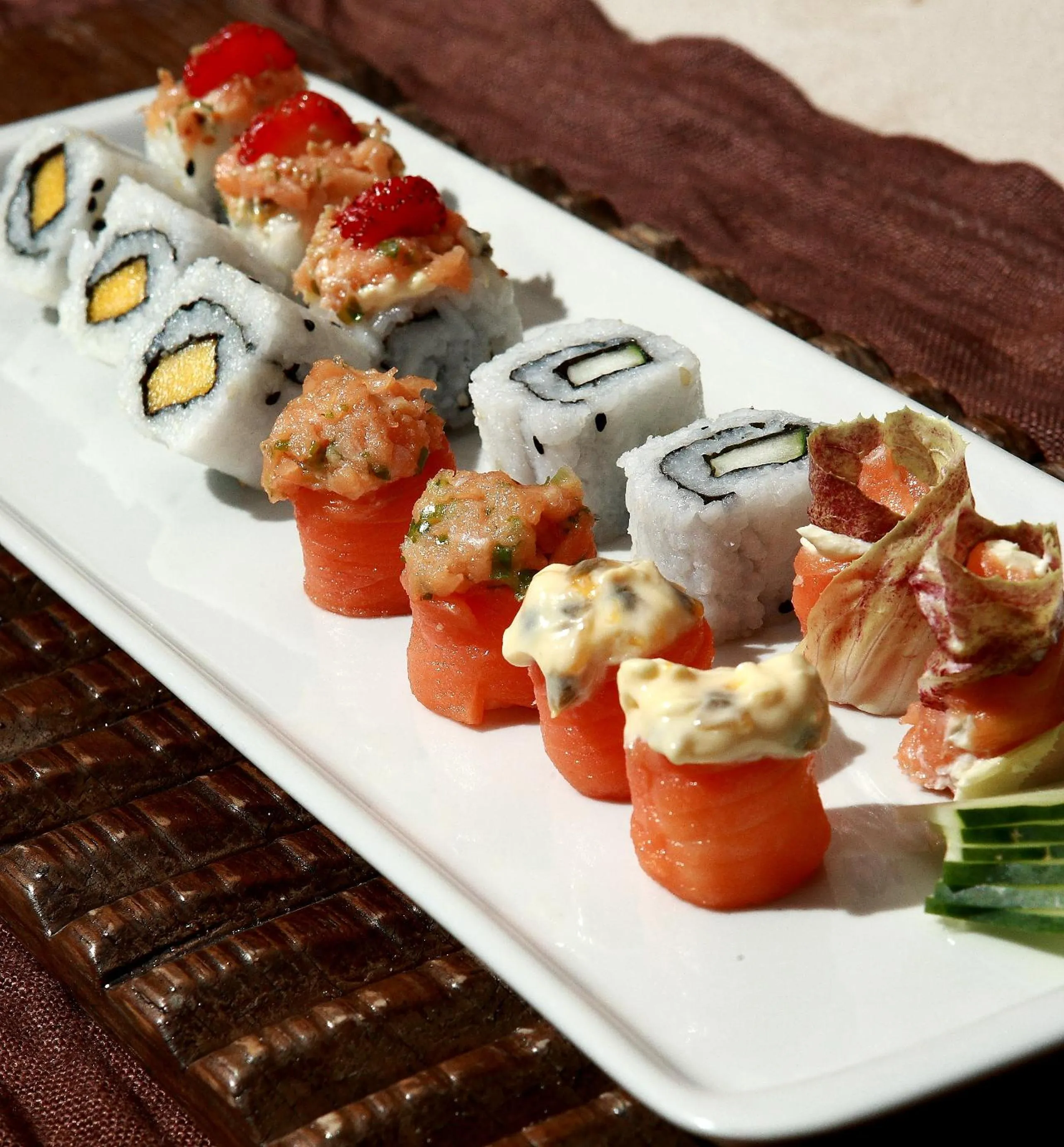 Food in Kenoa Exclusive Beach Spa & Resort