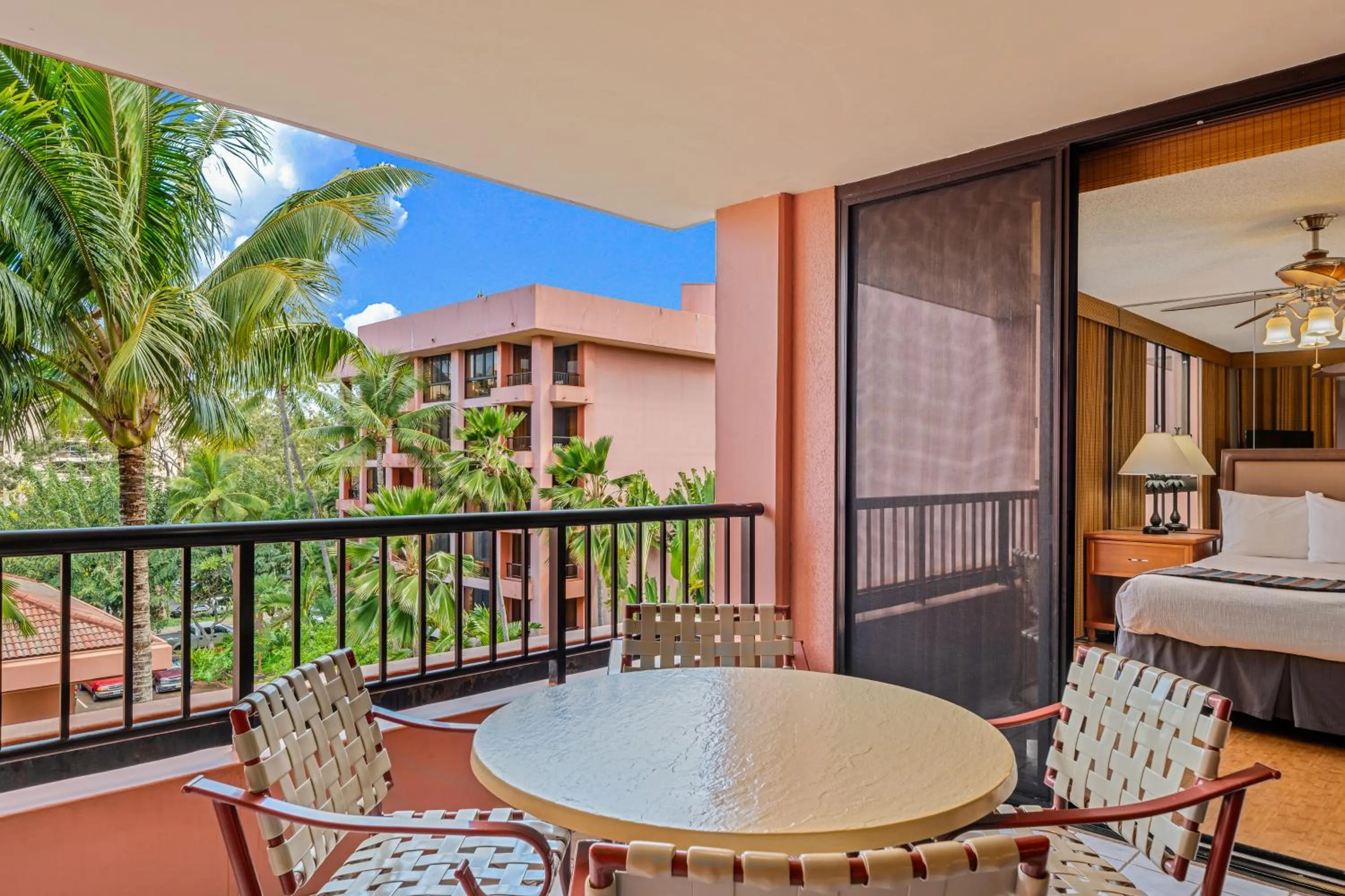 Patio, Bed in Kahana Falls Resort