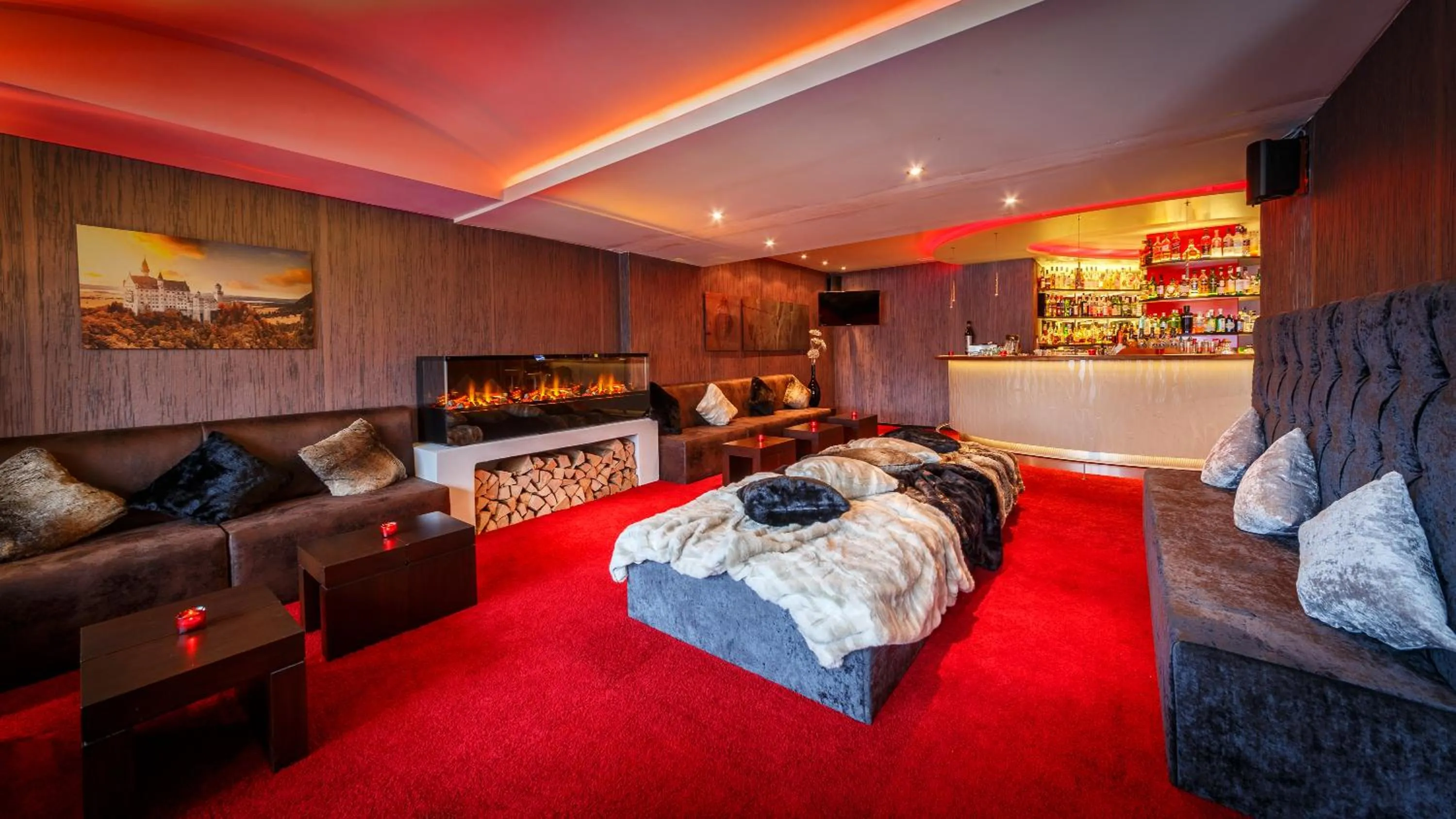 Communal lounge/ TV room in Hotel am Hopfensee