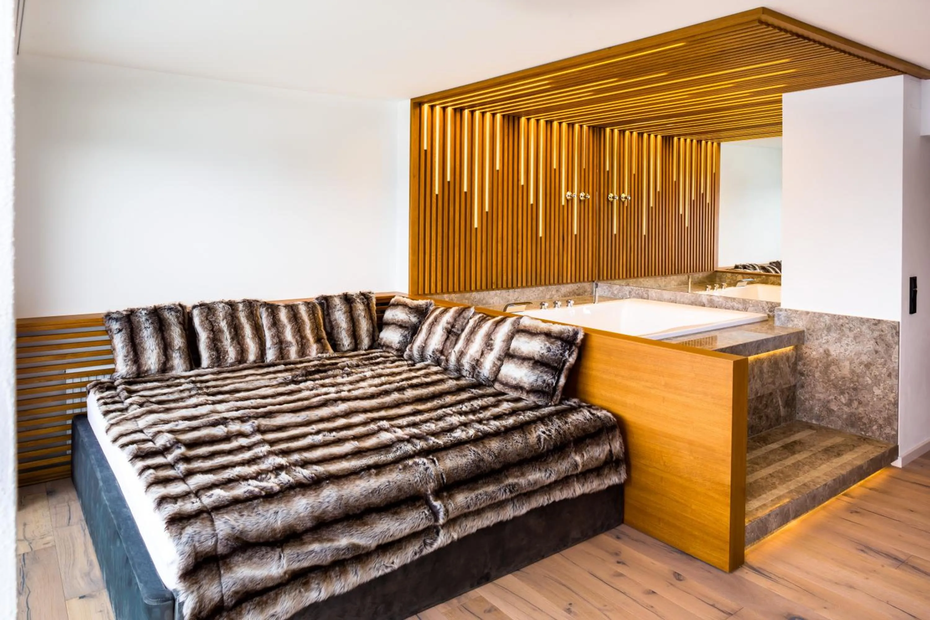 Bed in Hotel am Hopfensee