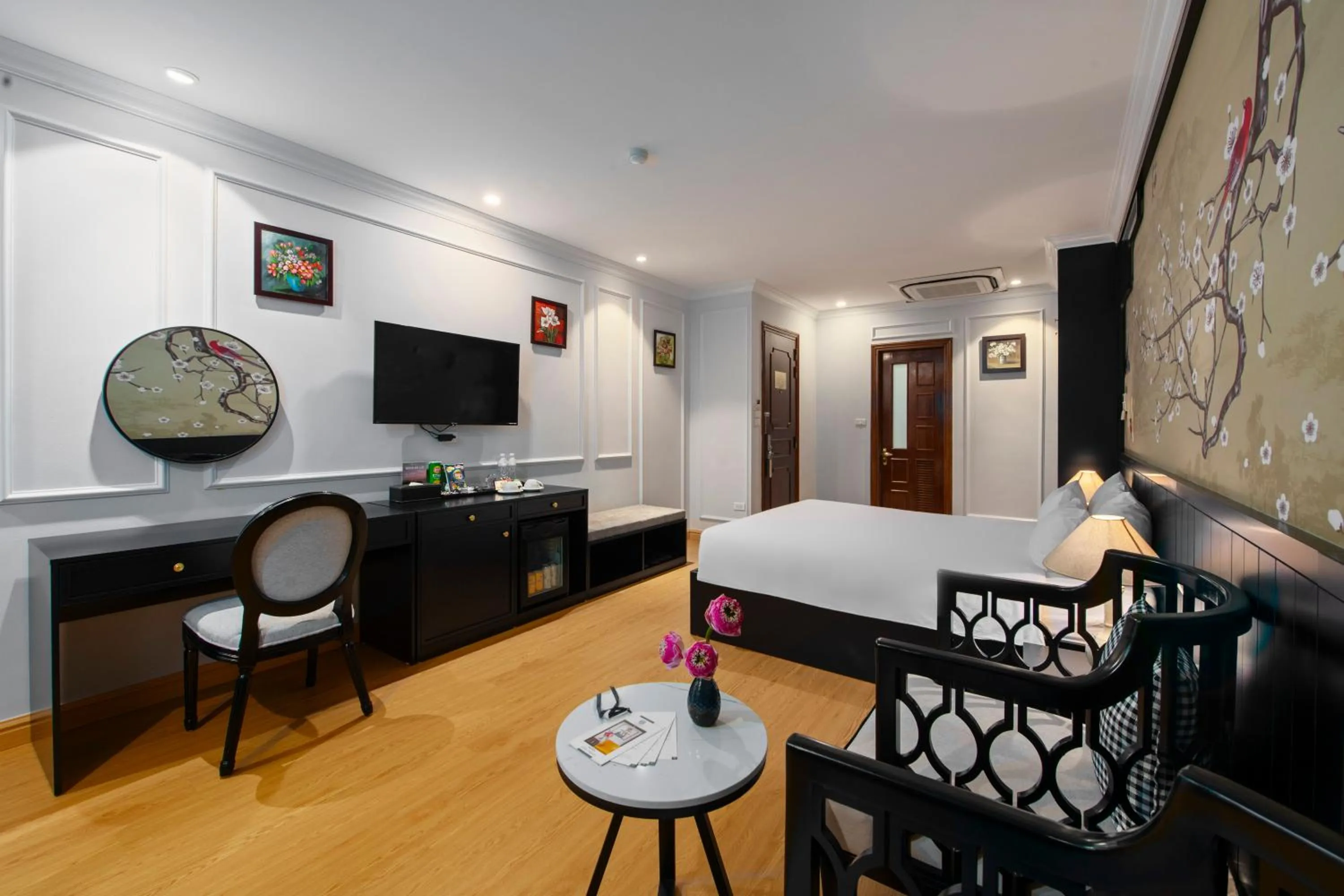 Bed in San Premium Hotel