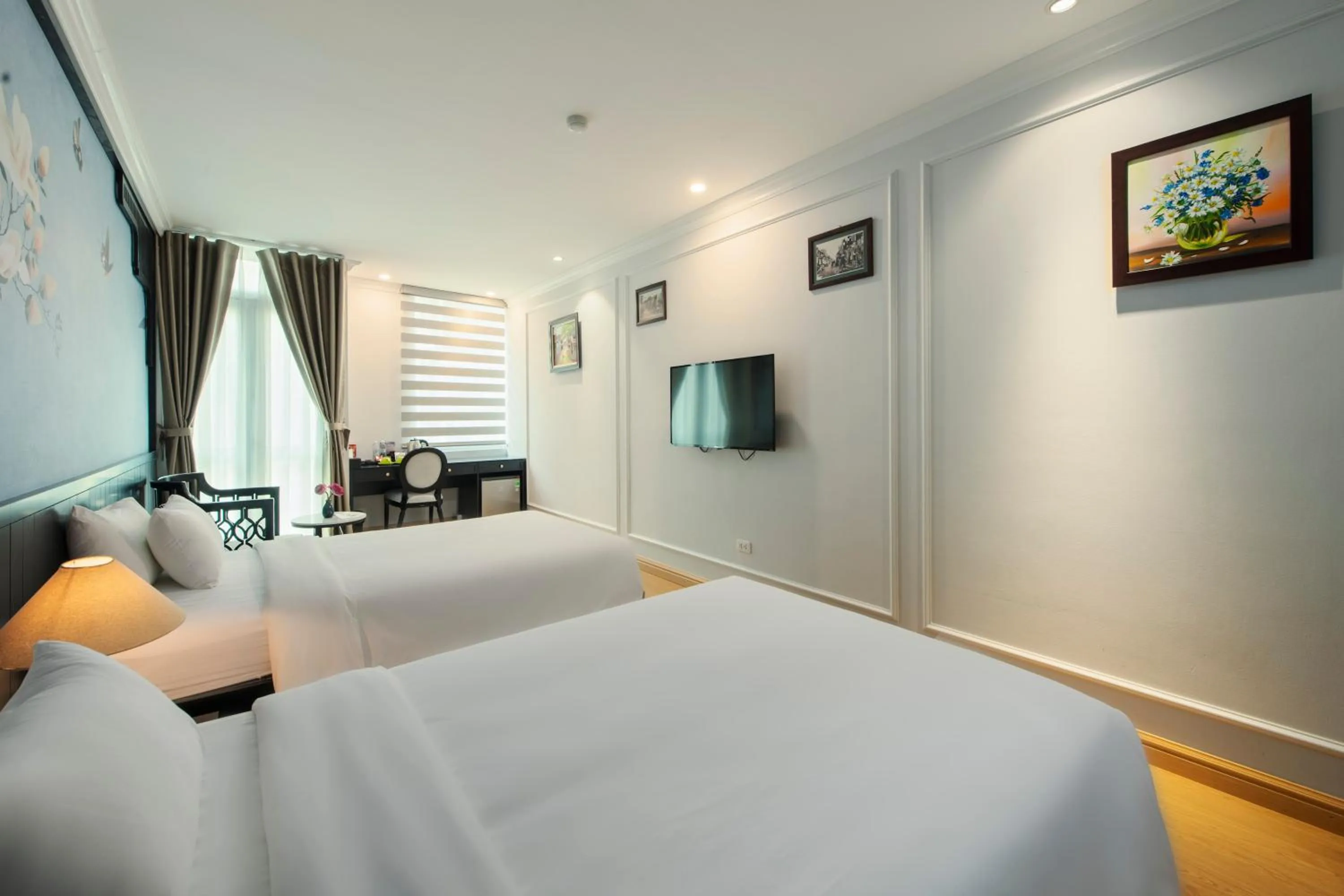 Bed in San Premium Hotel