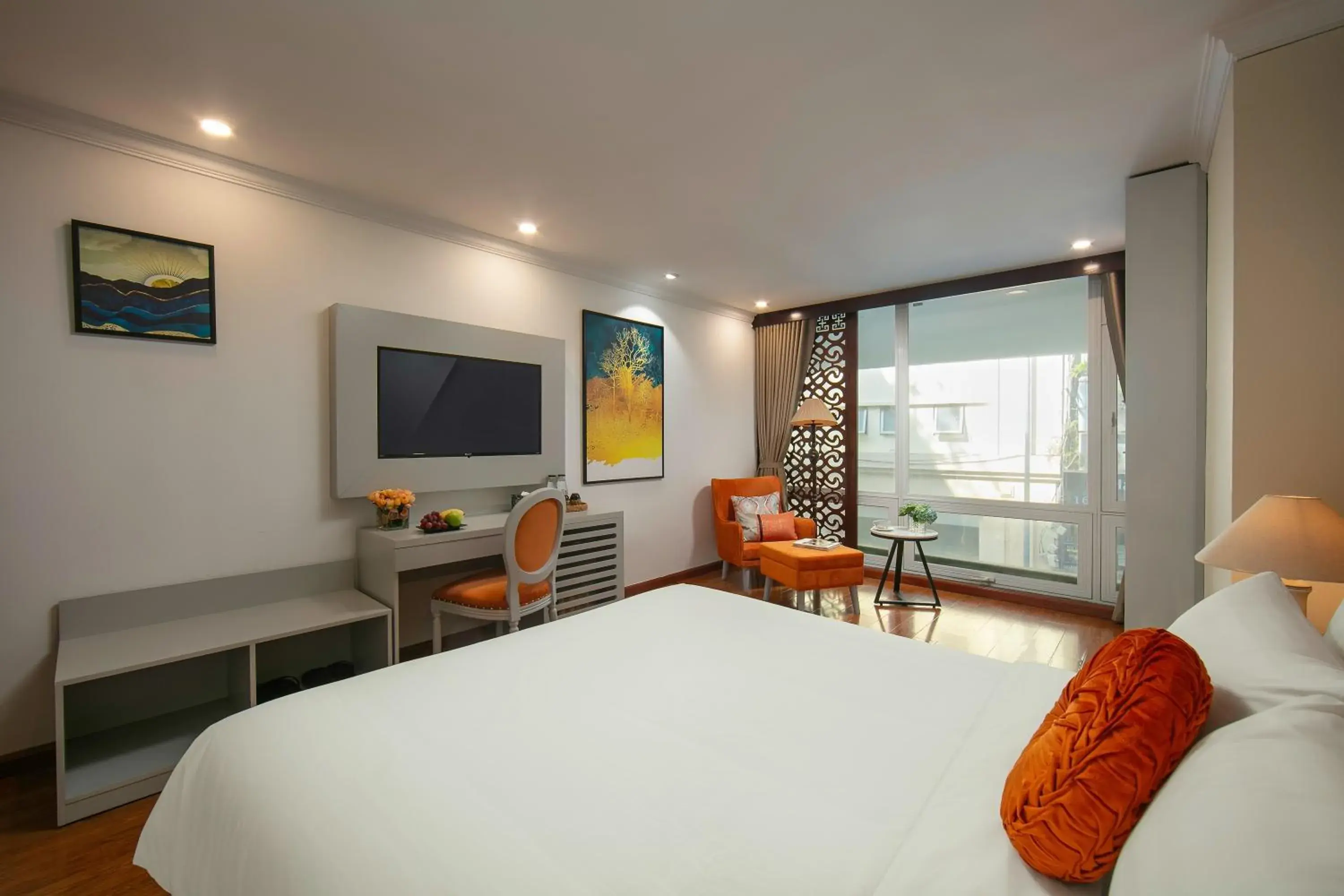 Suite with City View in San Premium Hotel Suite with City View in San Premium Hotel