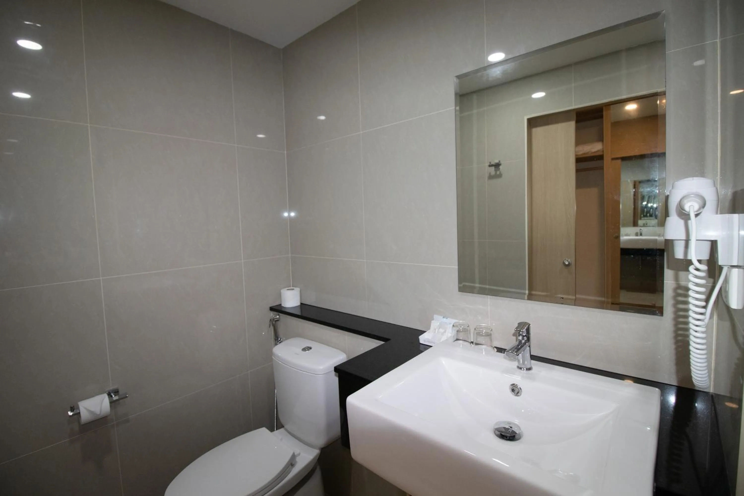 Bathroom in Phavina Hotel & Grand Boutique Rayong