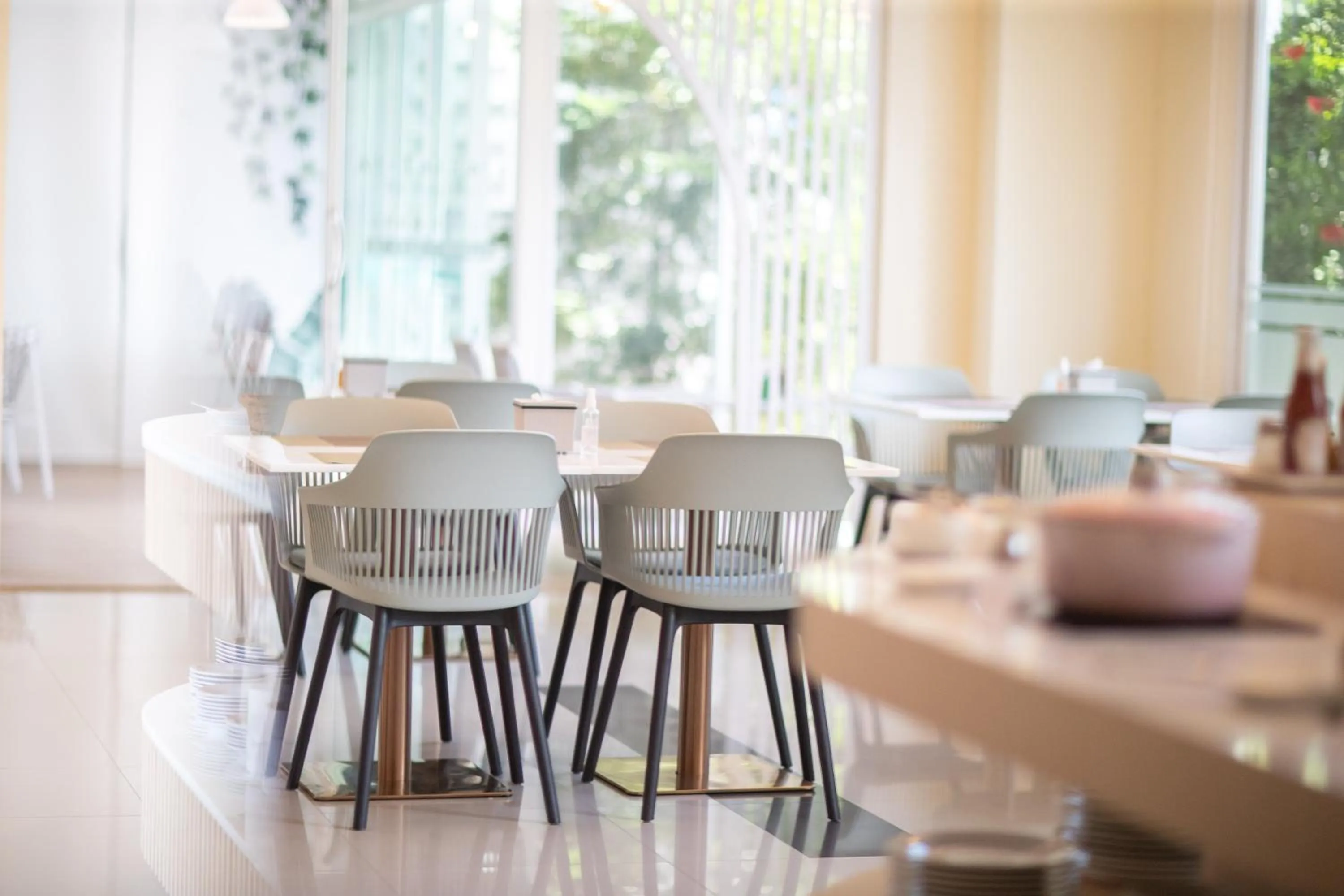 Restaurant/places to eat in Phavina Hotel Rayong SHA Extra Plus