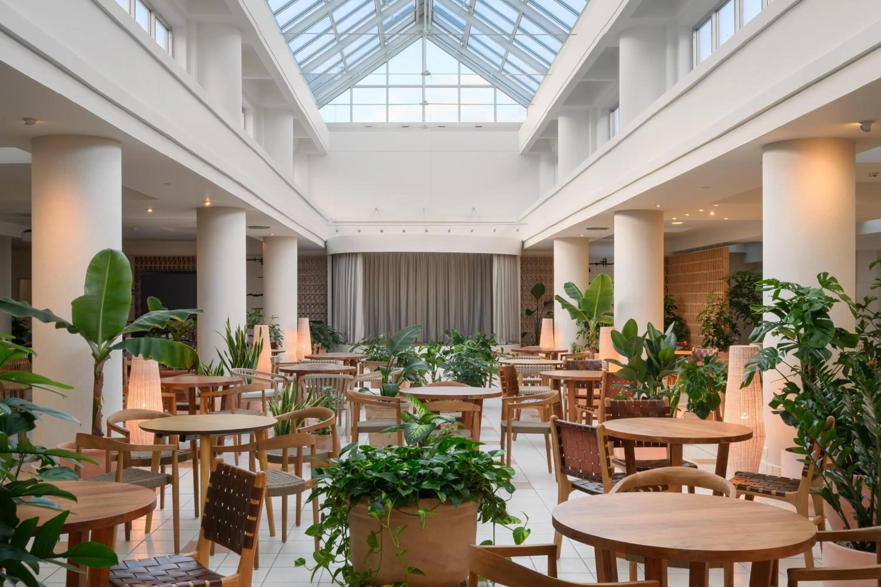 Lobby or reception in IFA Rügen Hotel & Ferienpark