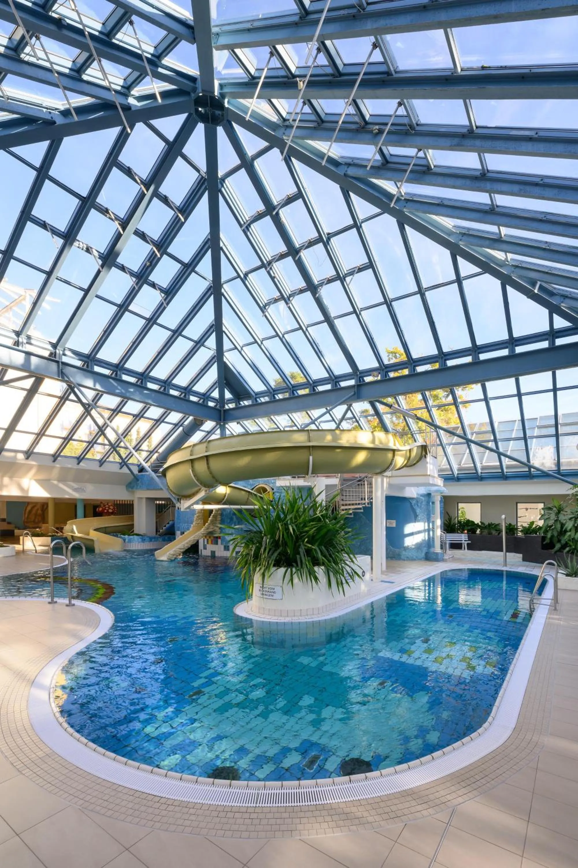Swimming pool in IFA Rügen Hotel & Ferienpark