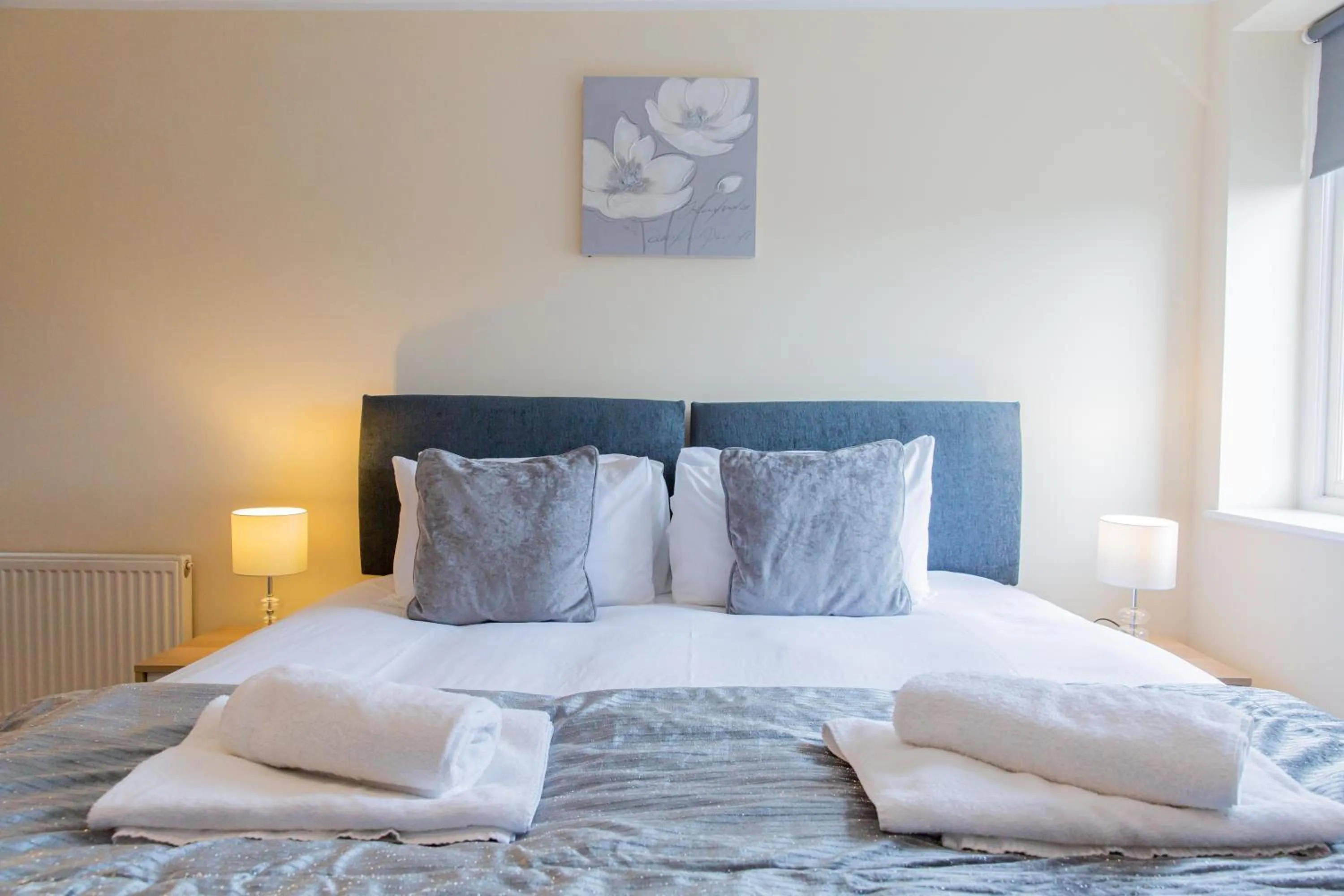 Other, Bed in 2 Bedroom Penthouse, Clockhouse, Hoddessdon